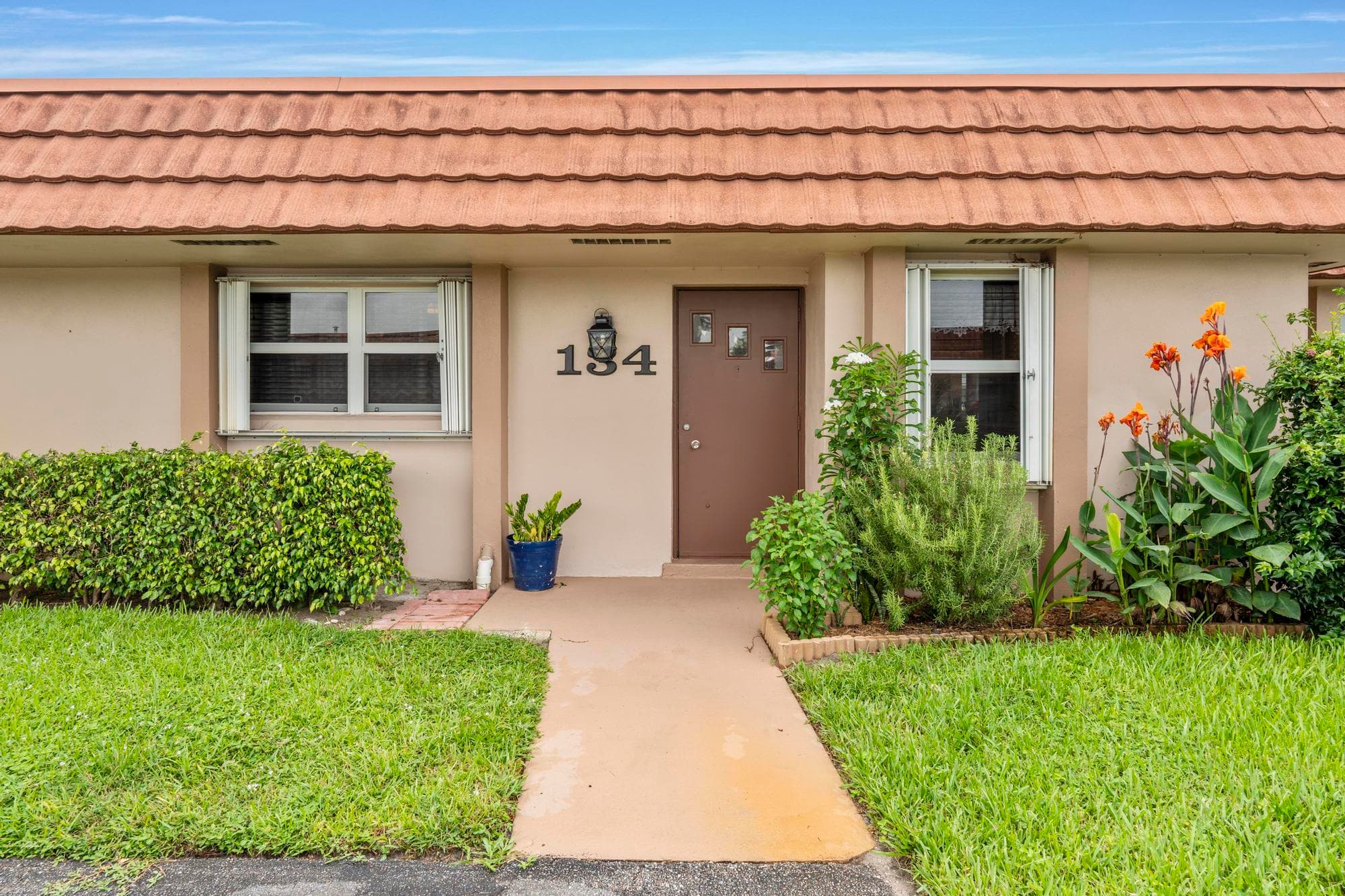 5775 W Fernley Dr Drive W 134, West Palm Beach, FL 33415 — photo 3 of 33