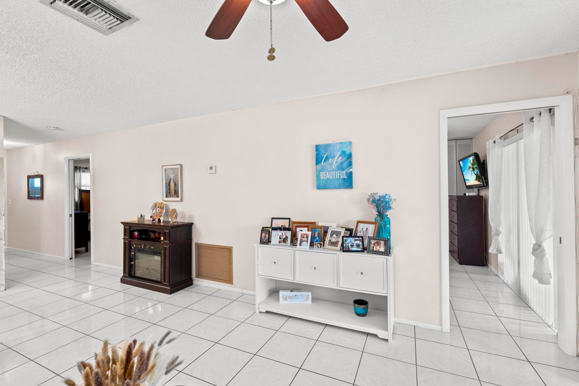 5775 W Fernley Dr Drive W 134, West Palm Beach, FL 33415 — photo 14 of 33