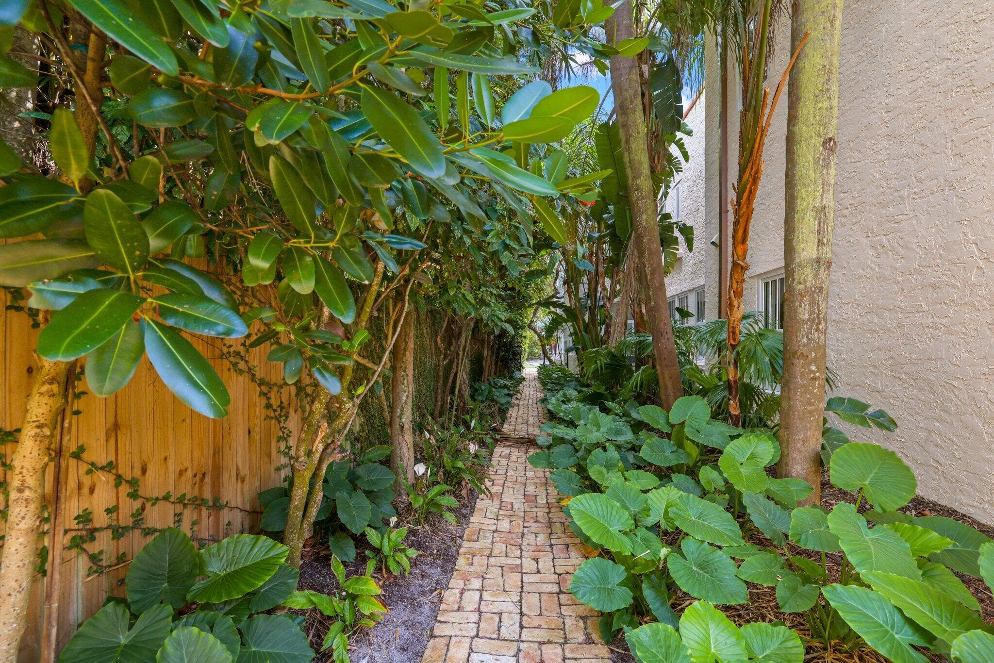 429 30th Street, West Palm Beach, FL 33407 — photo 49 of 91