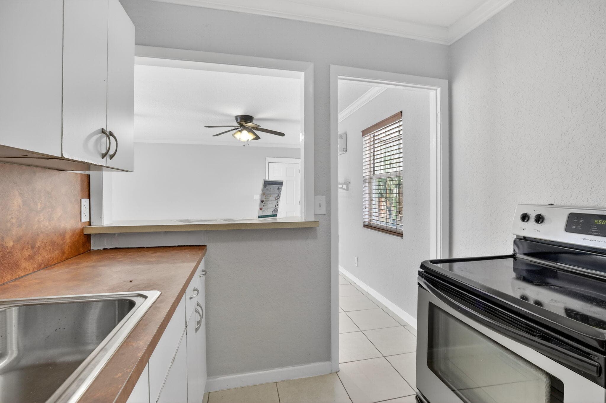 711 NE 14 Street Studio, Fort Lauderdale, FL 33304 — photo 10 of 21