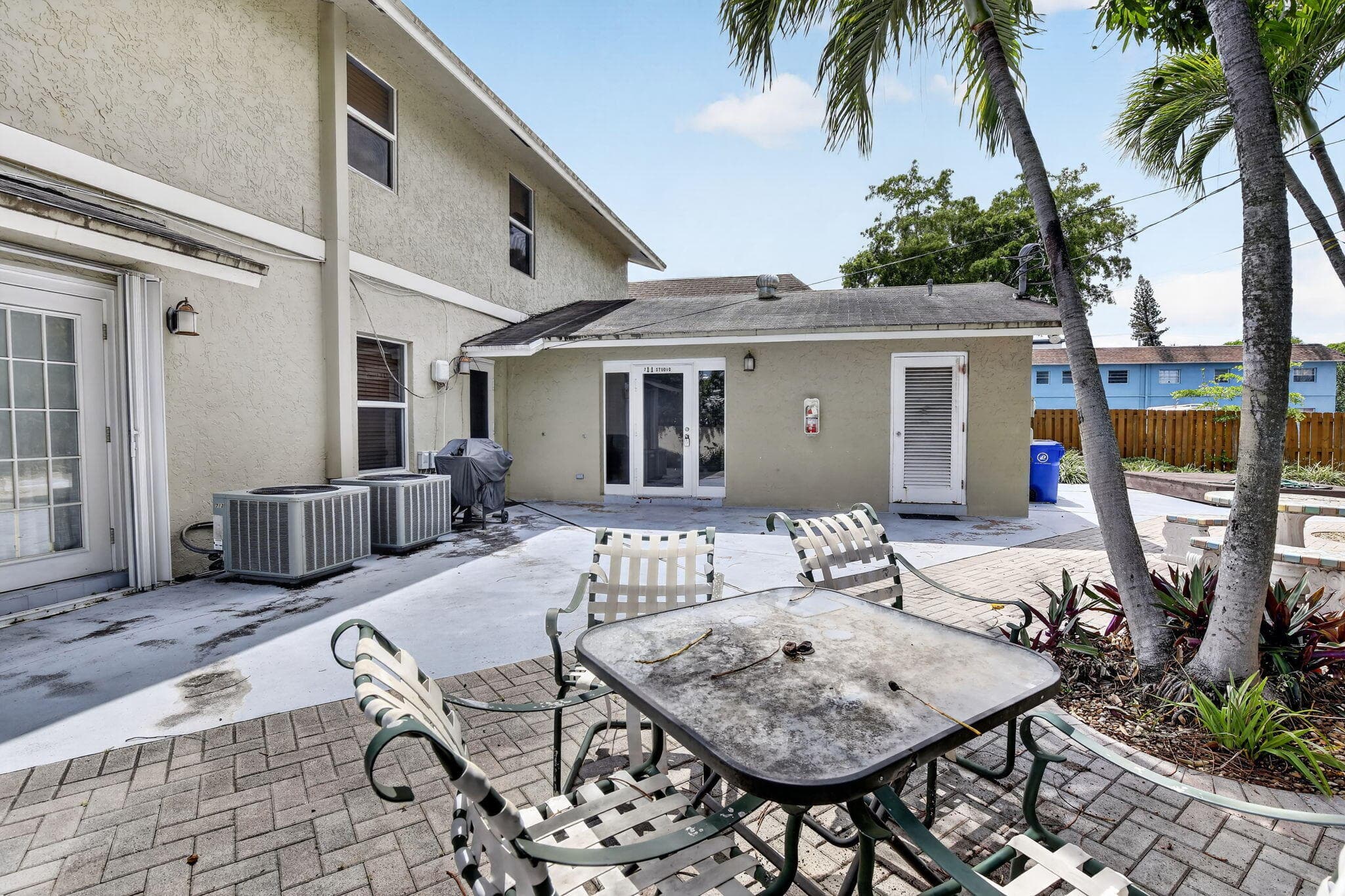 711 NE 14 Street Studio, Fort Lauderdale, FL 33304 — photo 4 of 21