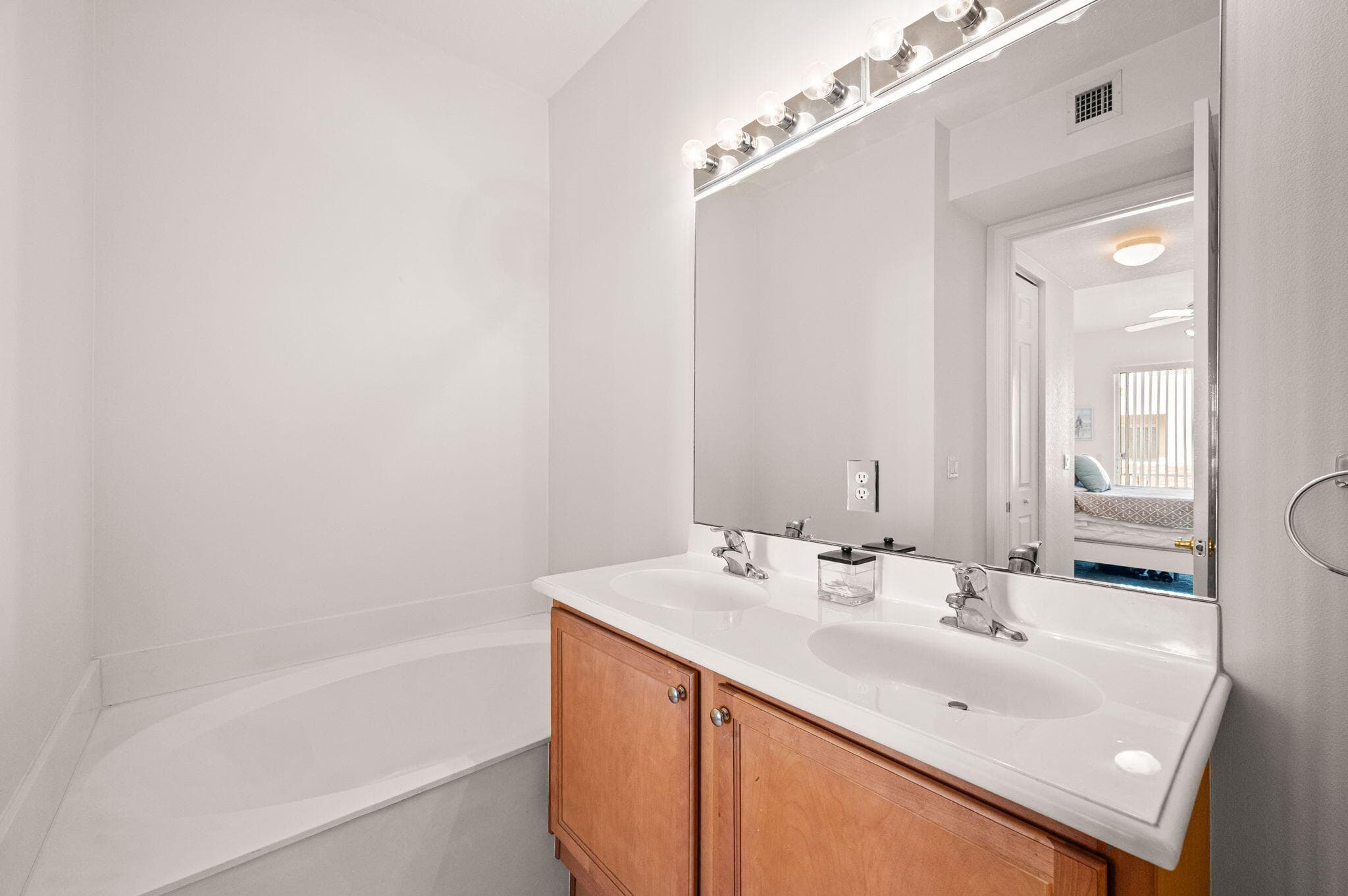 10520 SW Stephanie Way SW 2-203, Port St. Lucie, FL 34987 — photo 12 of 20
