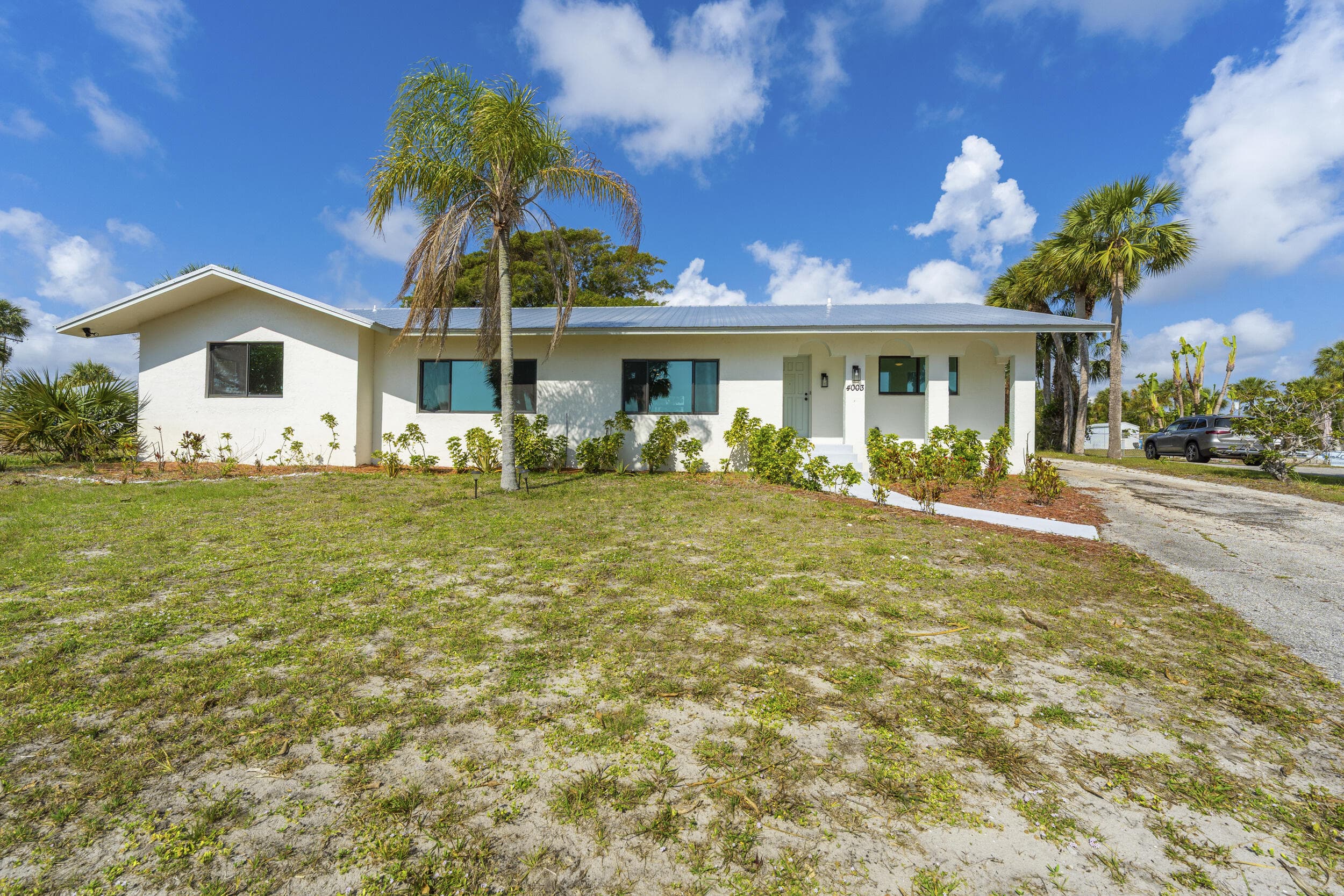 4003 S Indian River Drive, Fort Pierce, FL 34982 — photo 2 of 35