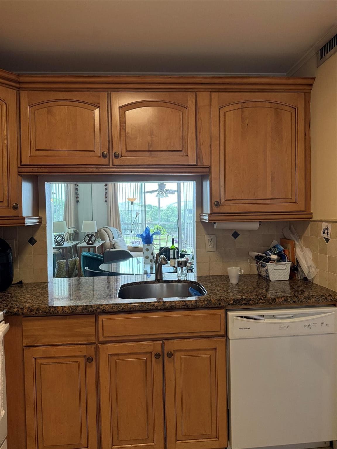 9230 Lagoon Place N 408, Davie, FL 33324 — photo 7 of 26