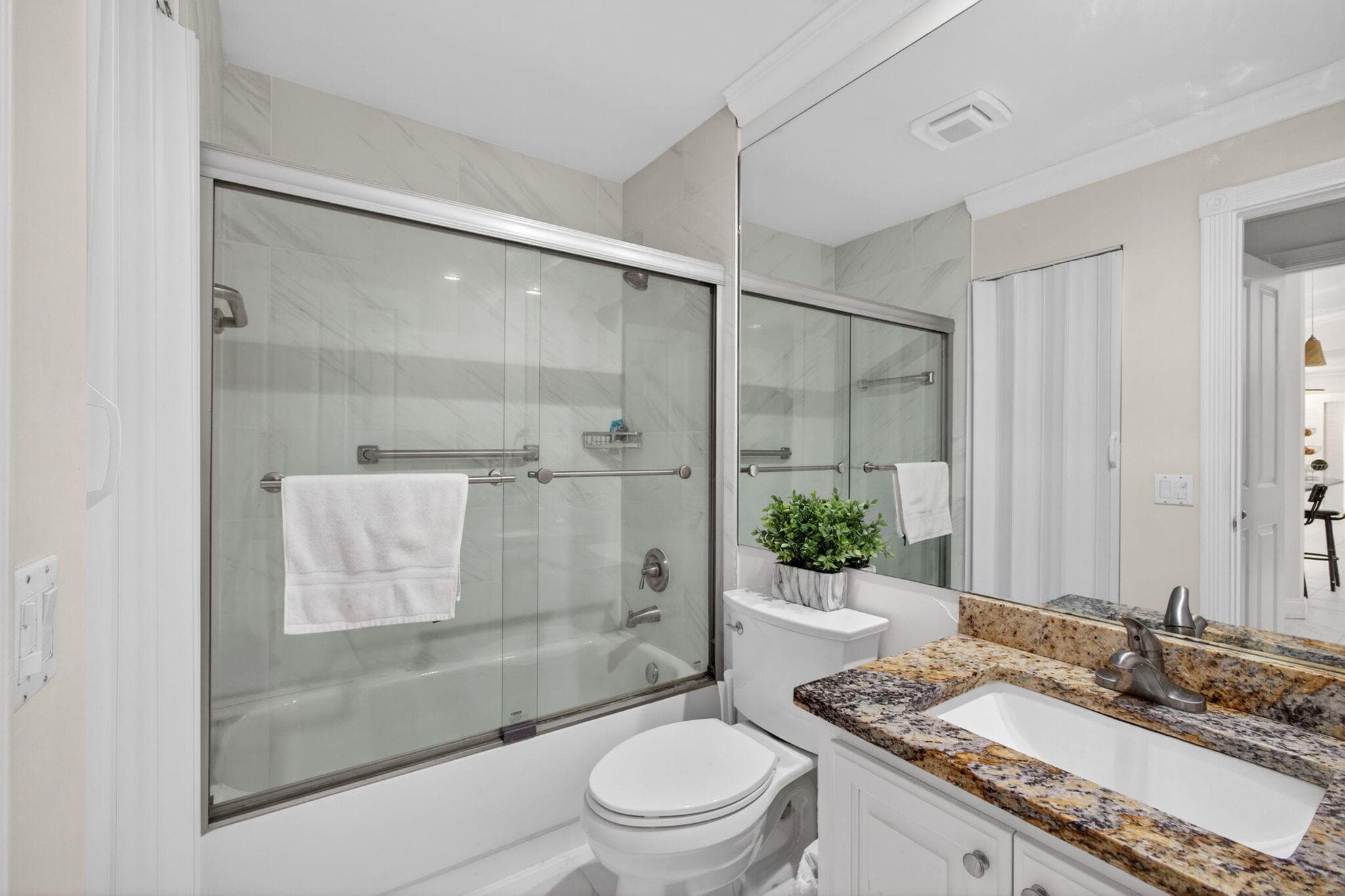 4047 Grove Point Road, Palm Beach Gardens, FL 33410 — photo 43 of 76