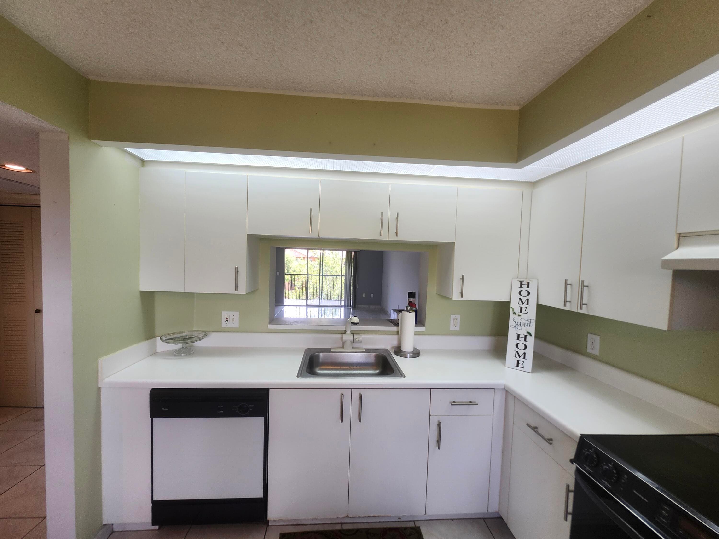 601 SW 142nd Avenue SW 413 Q, Pembroke Pines, FL 33027 — photo 12 of 28