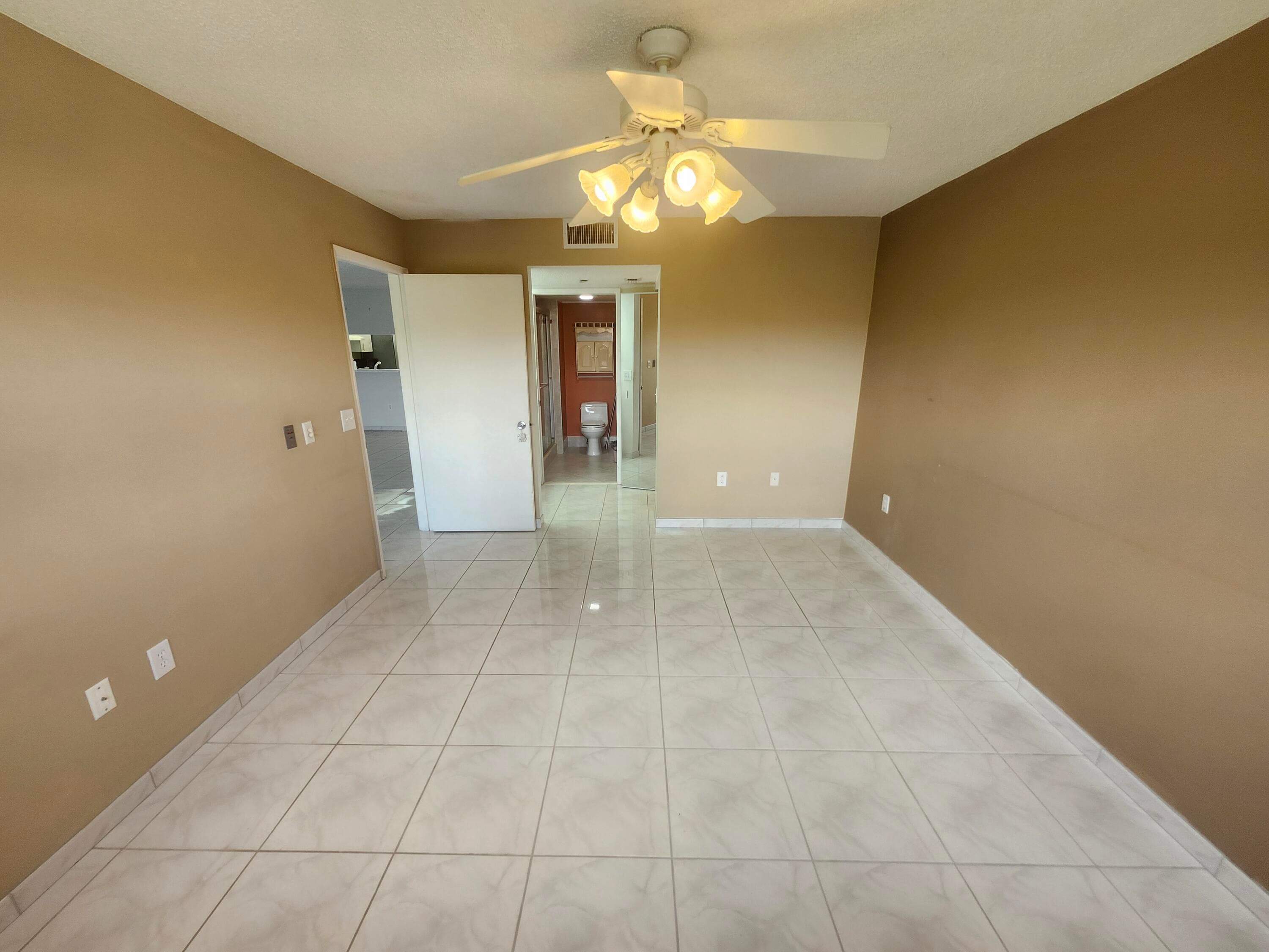 601 SW 142nd Avenue SW 413 Q, Pembroke Pines, FL 33027 — photo 14 of 28