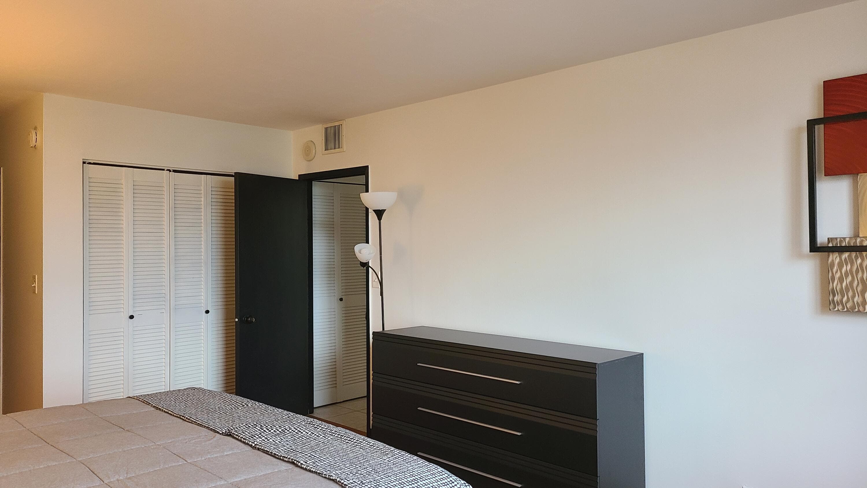 2500 Parkview Drive 802, Hallandale Beach, FL 33009 — photo 20 of 30
