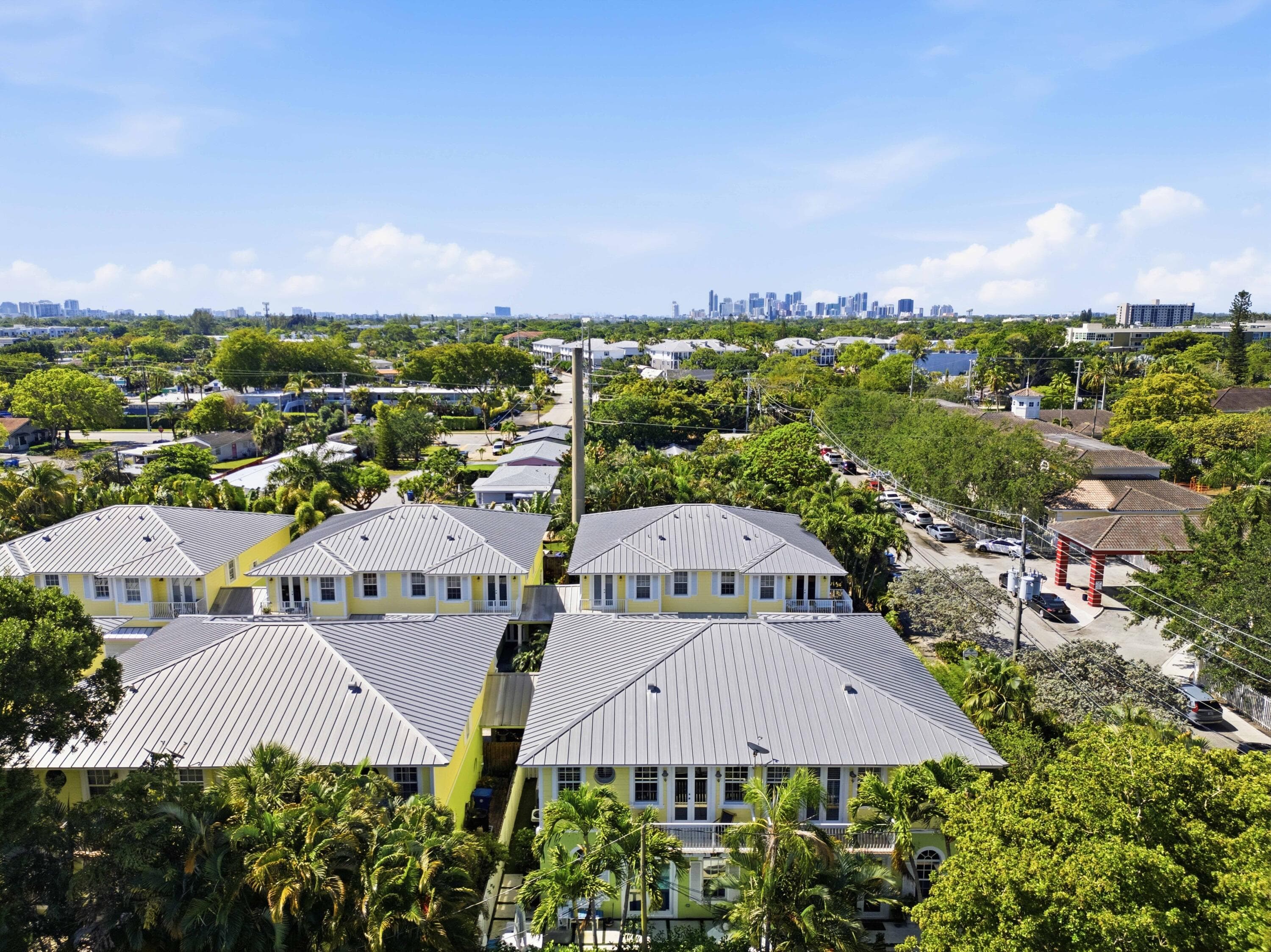 2628 NE 9th Avenue 2, Wilton Manors, FL 33334 — photo 44 of 47