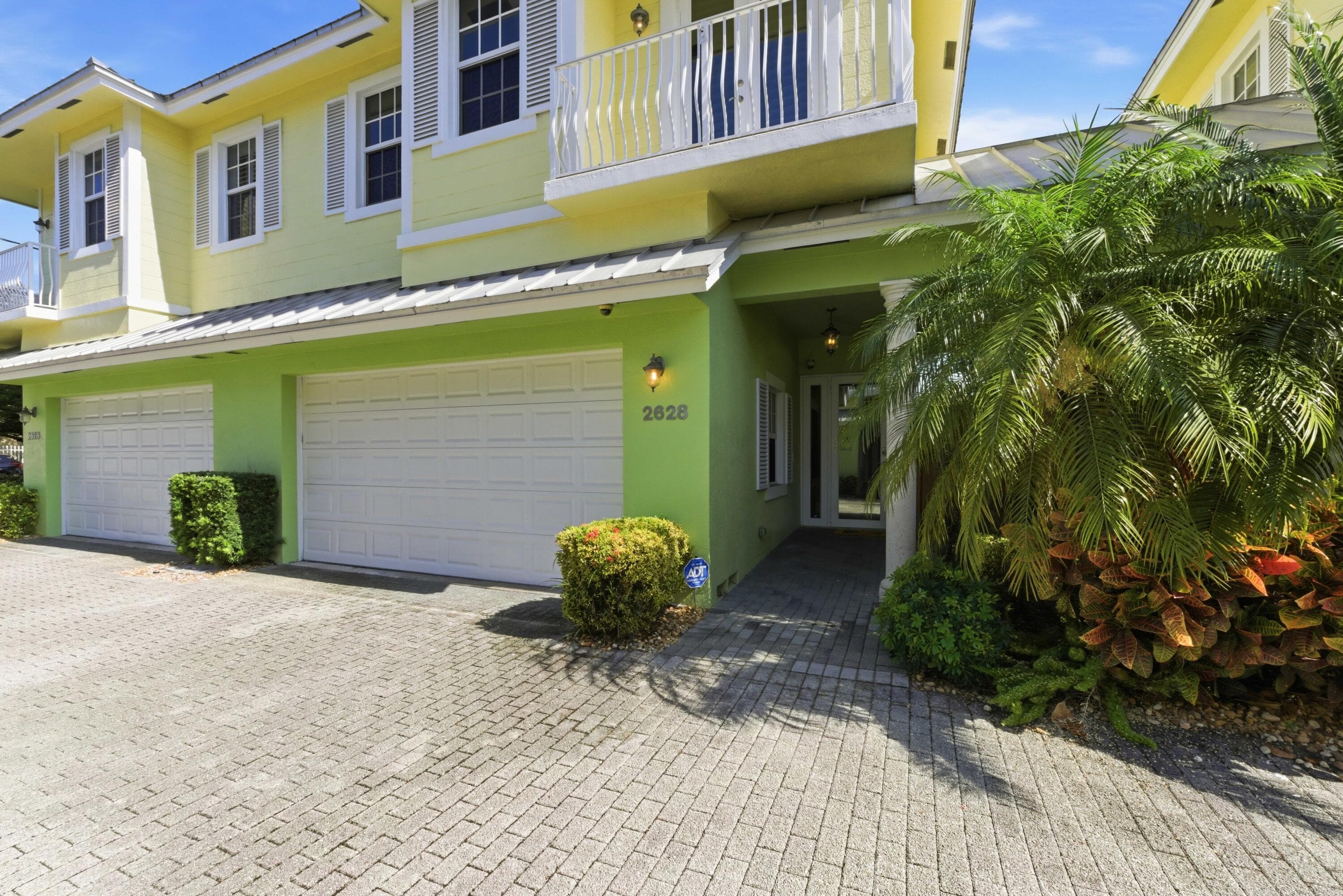 2628 NE 9th Avenue 2, Wilton Manors, FL 33334 — photo 40 of 47