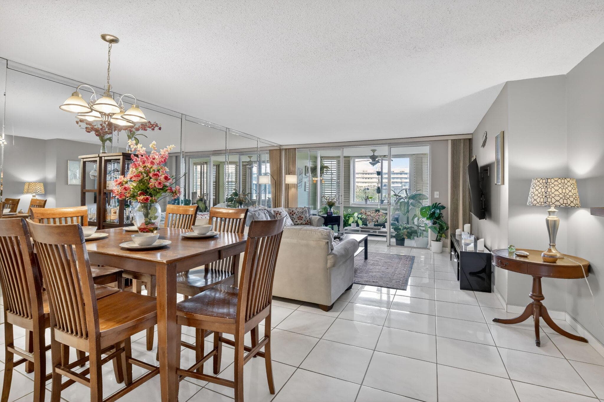 1690 NE 191st Street 408-1, Miami, FL 33179 — photo 7 of 31