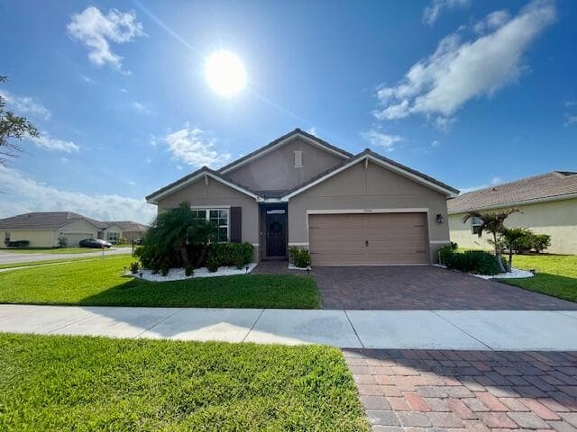 10574 SW Cambria Lane, Port St. Lucie, FL 34987 — photo 1 of 47