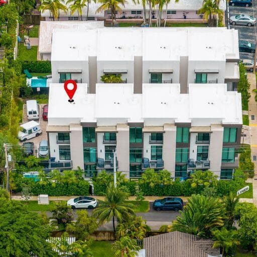 1058 N Victoria Park Road N, Fort Lauderdale, FL 33304 — photo 8 of 28