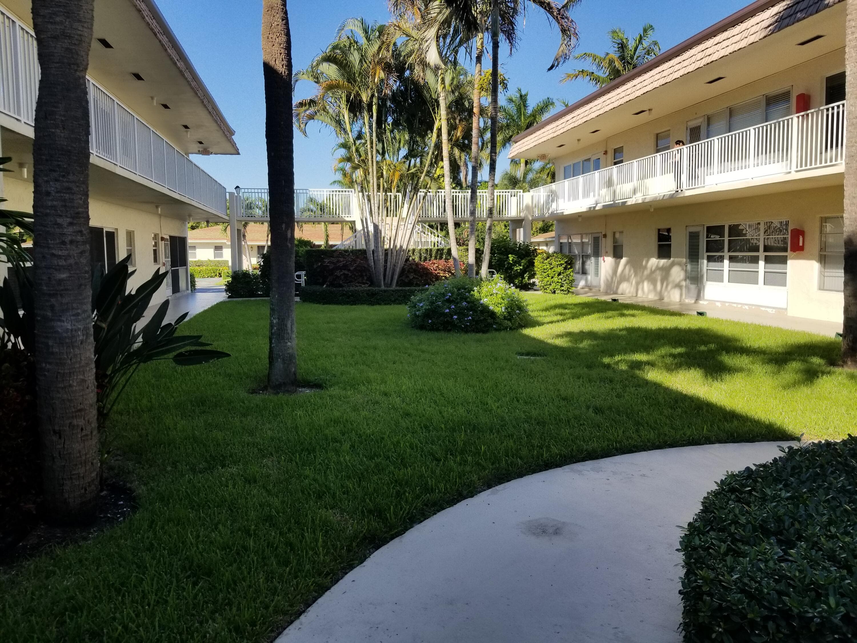 638 Snug Harbor Drive E12, Boynton Beach, FL 33435 — photo 14 of 24