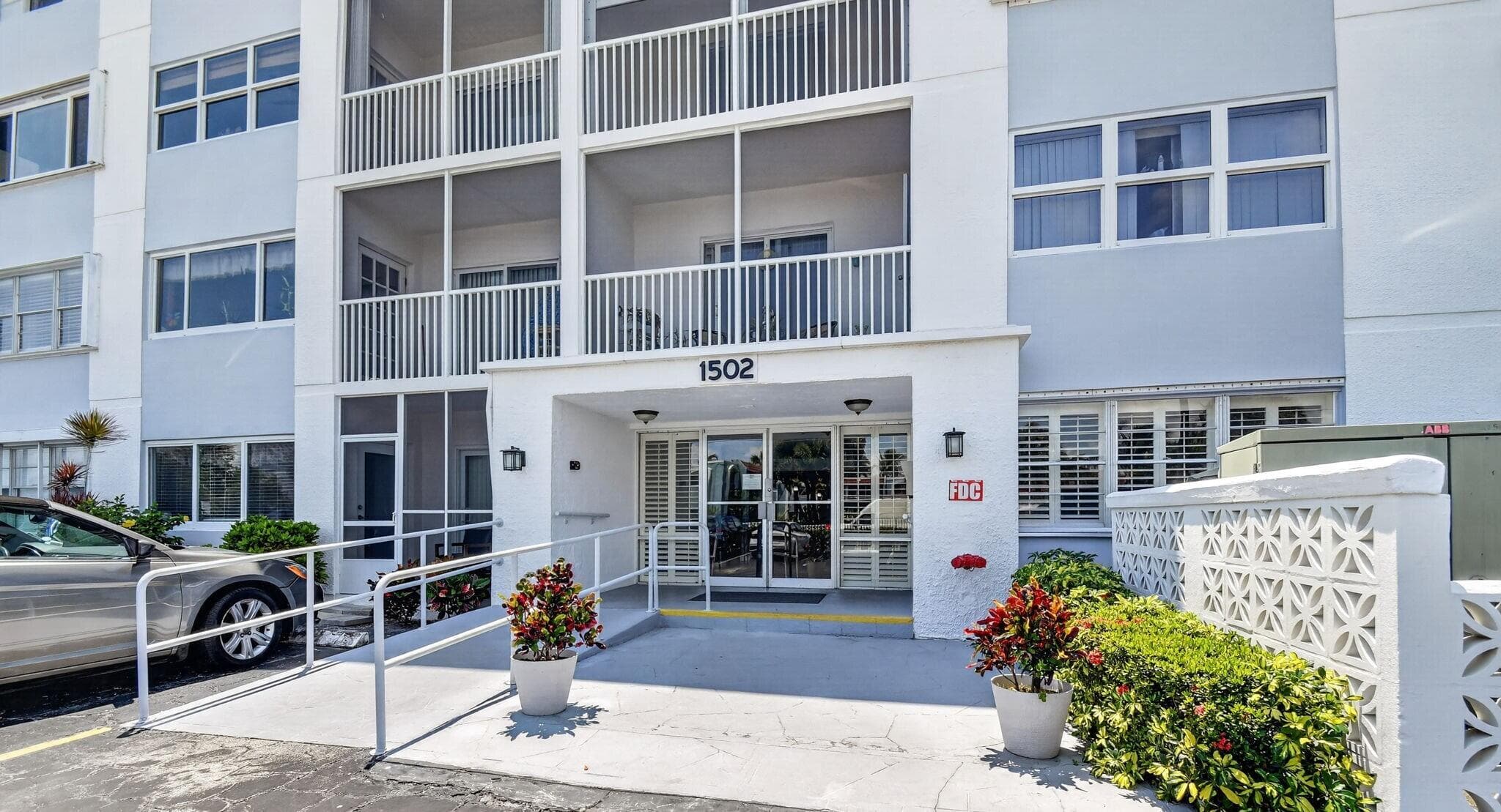 1502 S Lakeside Drive 214, Lake Worth Beach, FL 33460 — photo 44 of 56