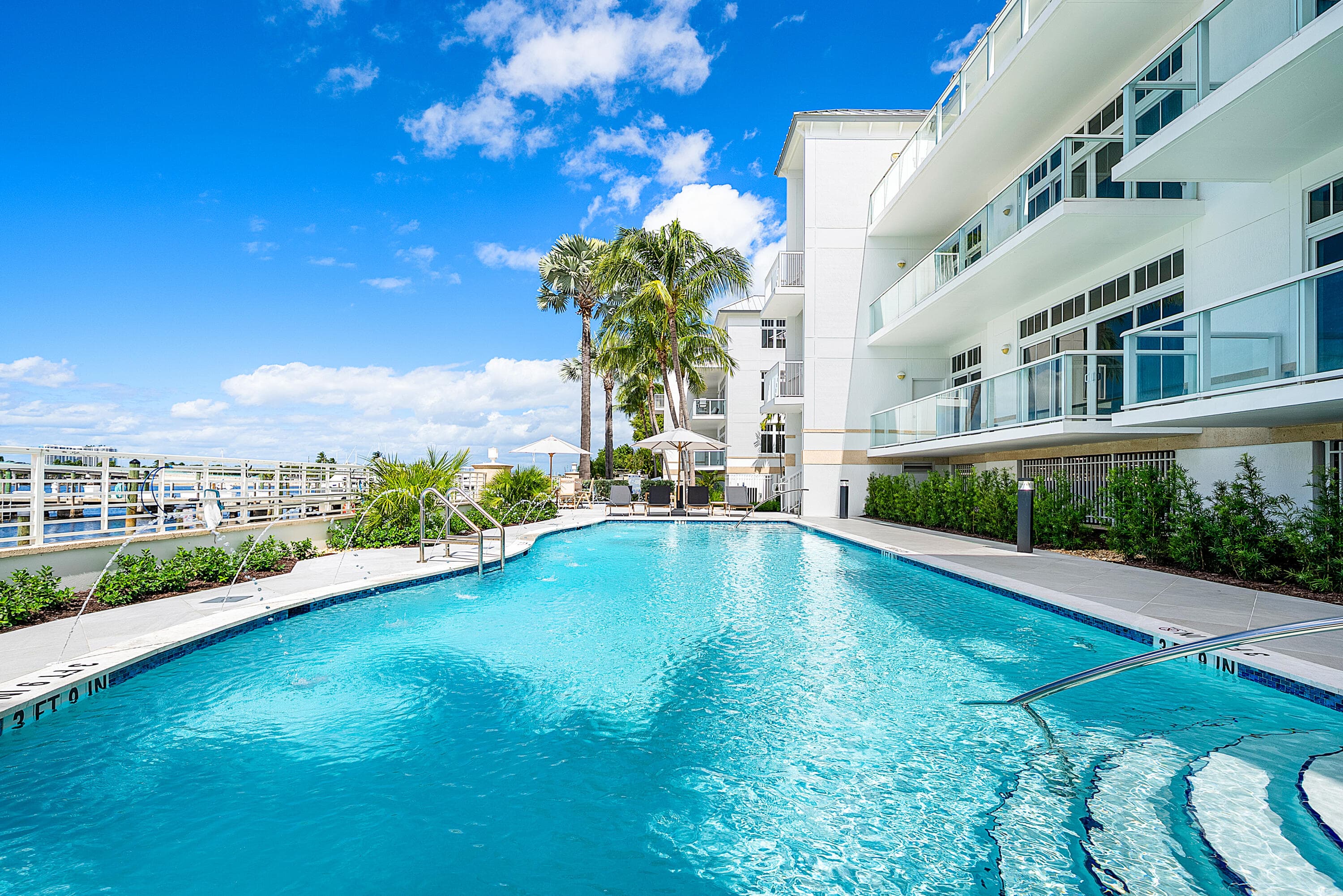 178 Lake Drive 4102, Palm Beach Shores, FL 33404 — photo 27 of 36