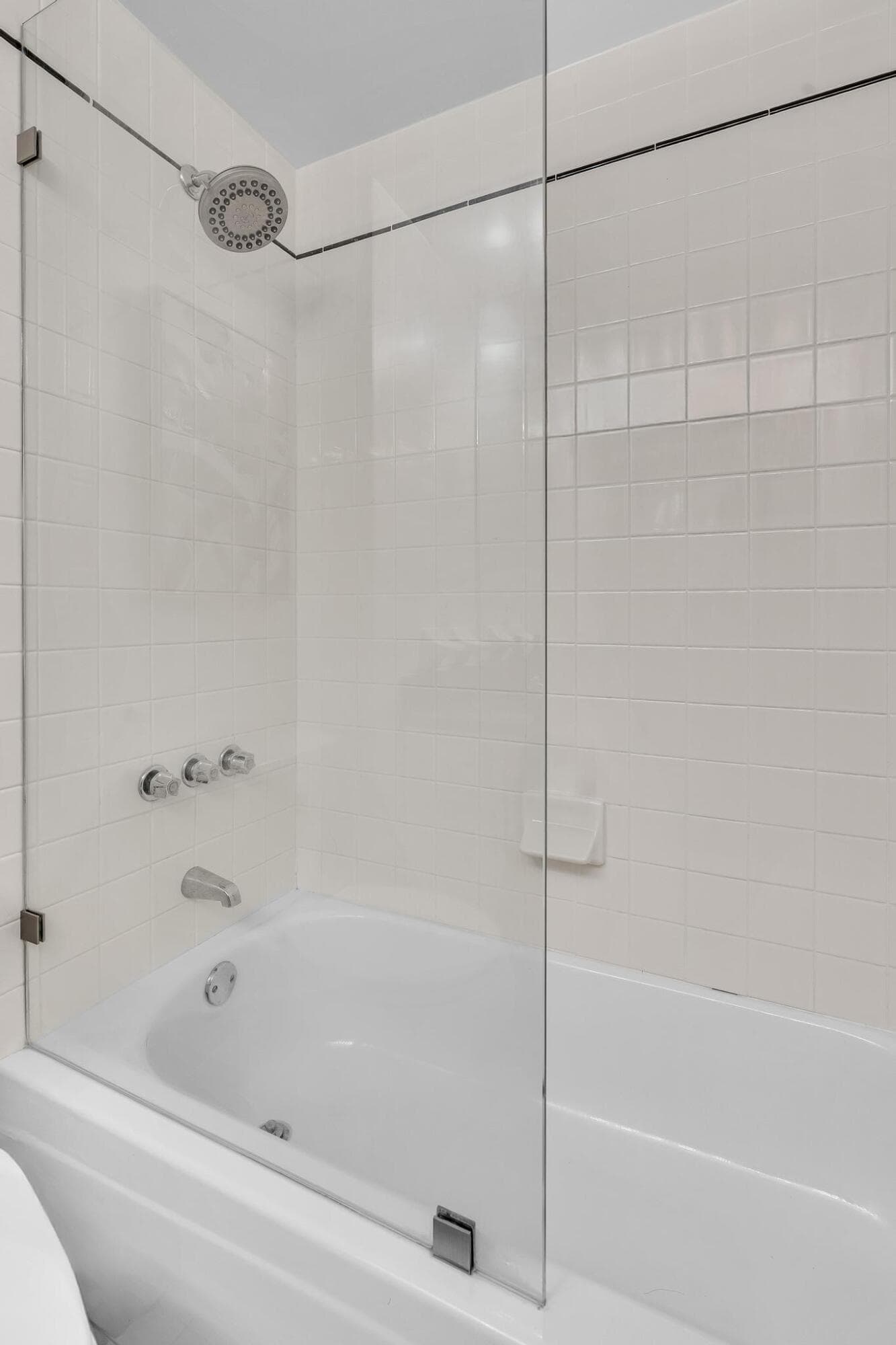 1460 Ocean Drive 205, Miami Beach, FL 33139 — photo 33 of 64