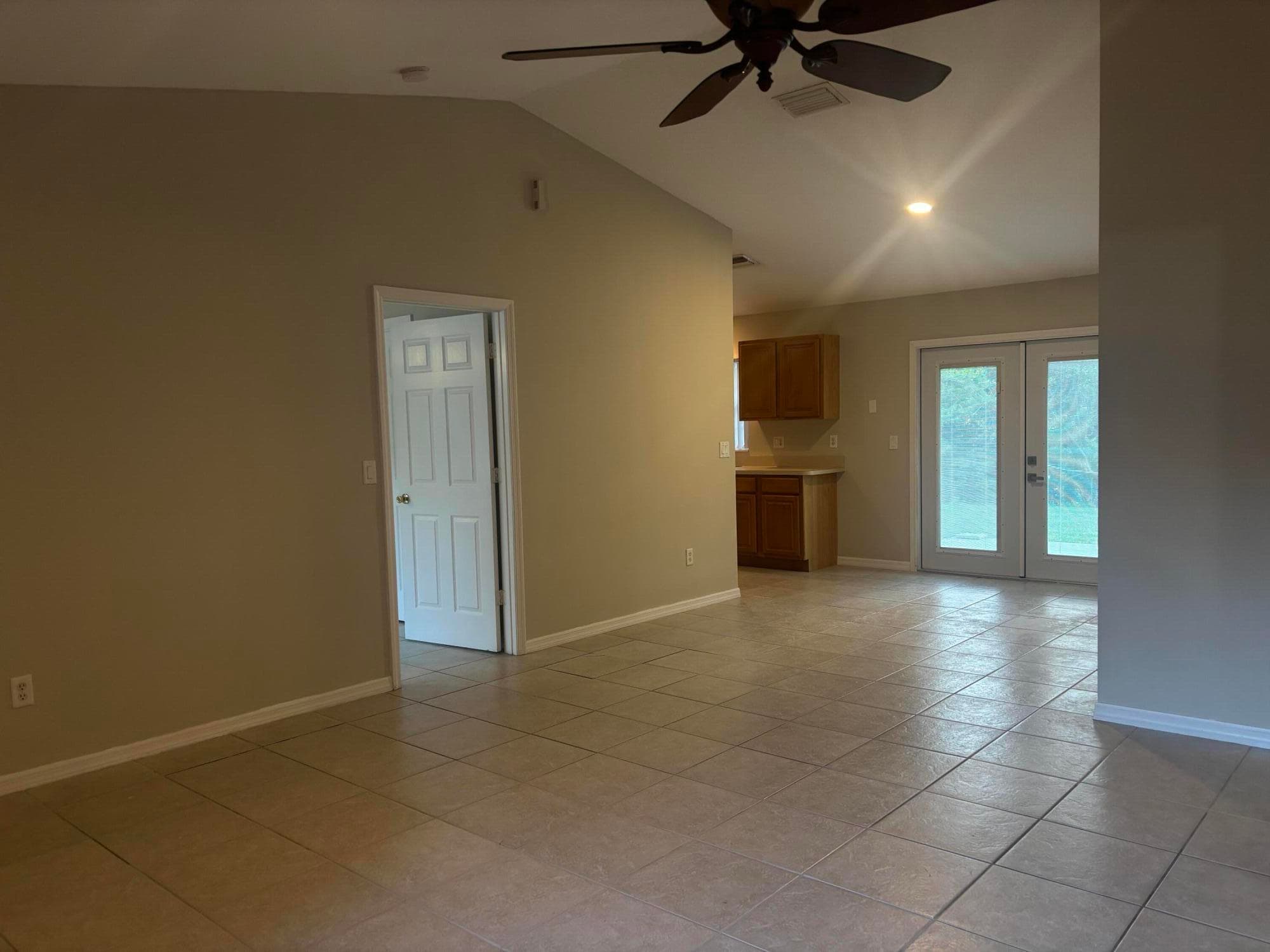 9166 SE 63rd Drive, Okeechobee, FL 34974 — photo 4 of 15