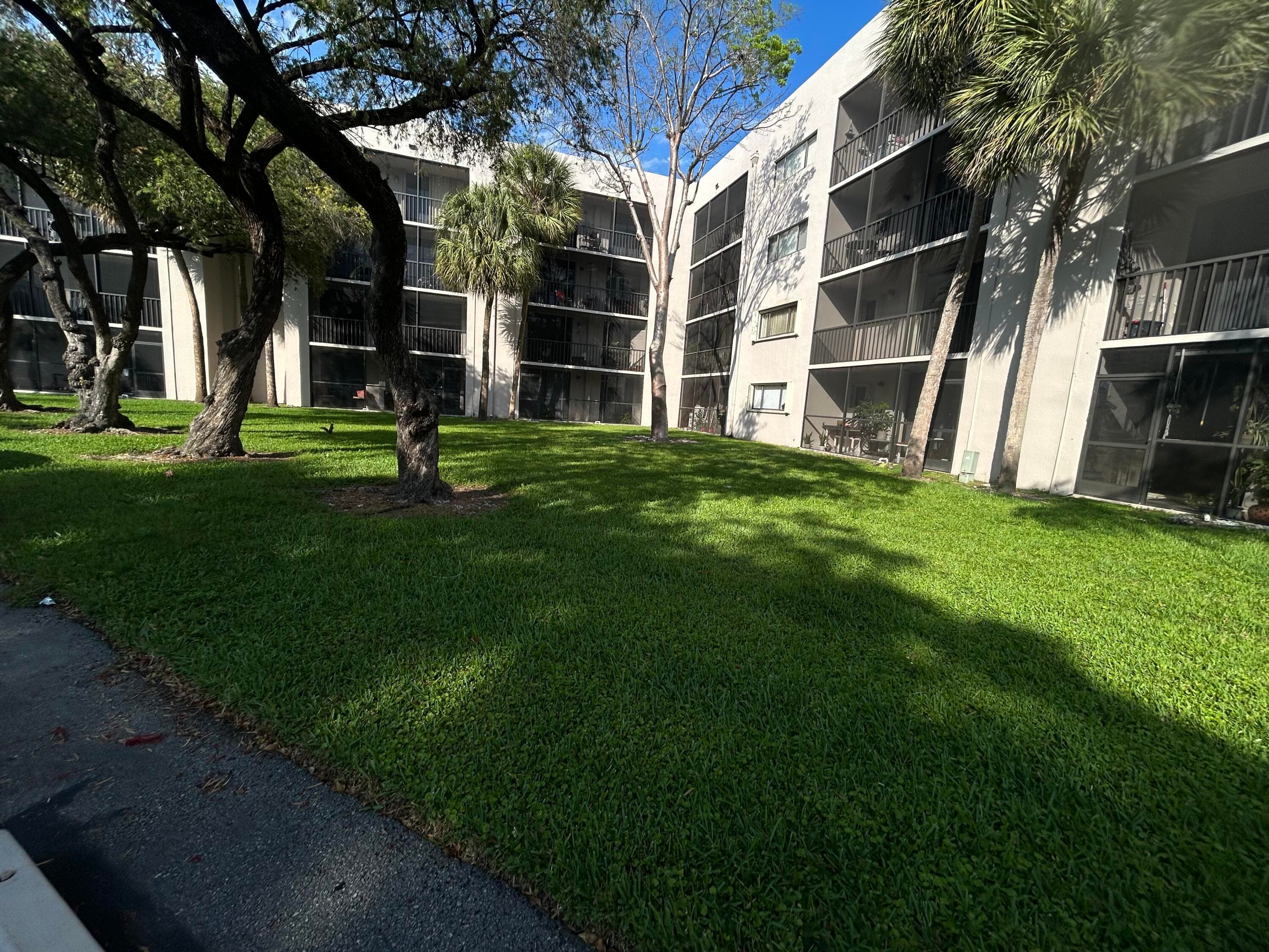 8650 SW 133rd Avenue Road 214, Miami, FL 33183 — photo 23 of 26