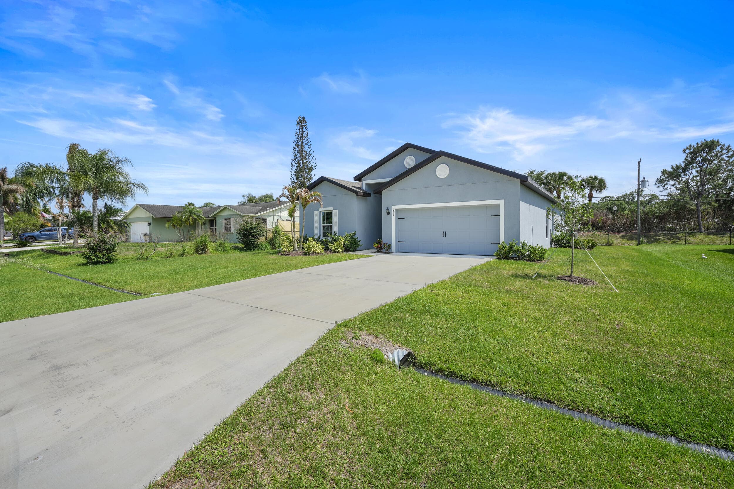 256 SW Grove Avenue, Port St. Lucie, FL 34983 — photo 4 of 51