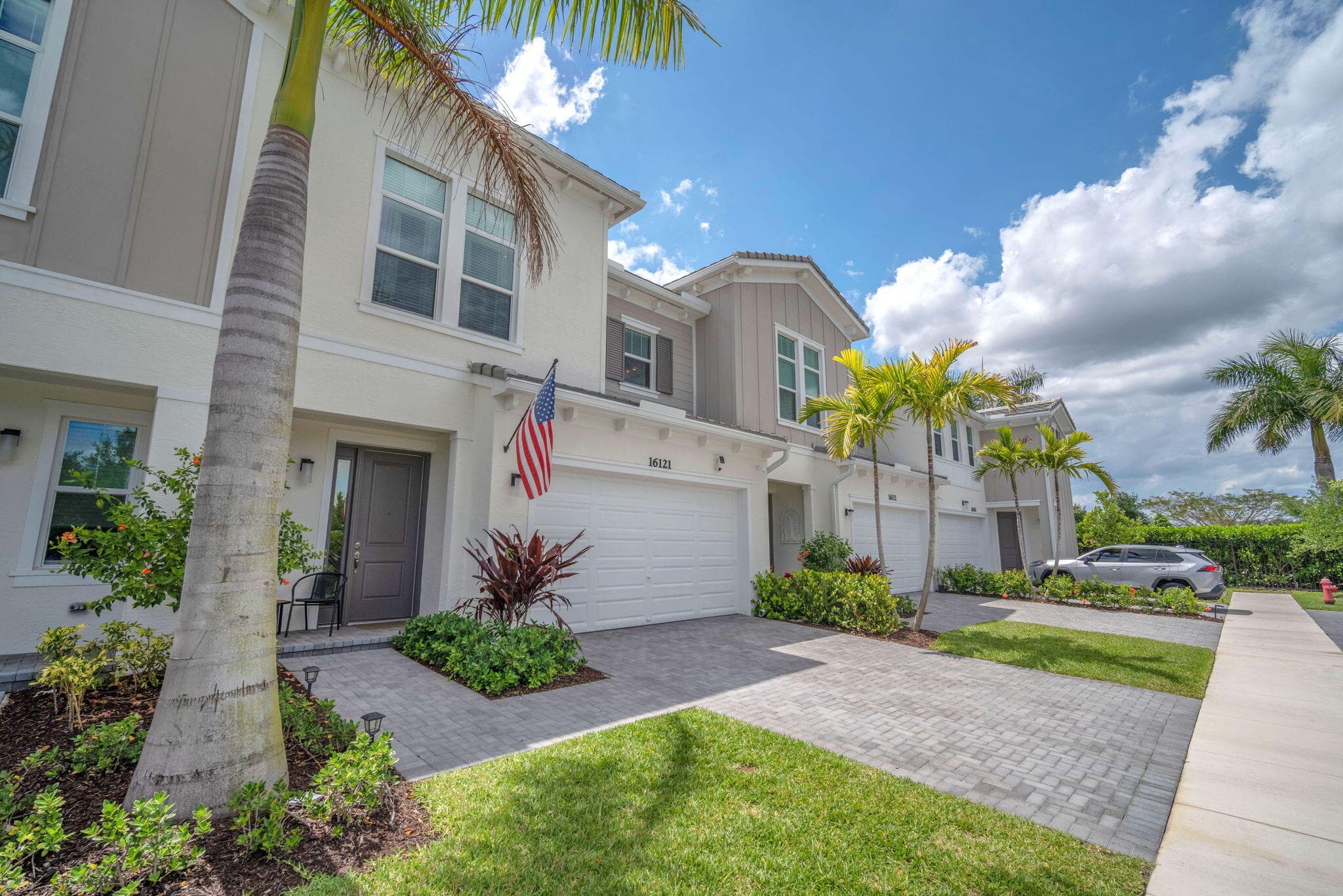 16121 Oakview Drive, Westlake, FL 33470 — photo 3 of 51