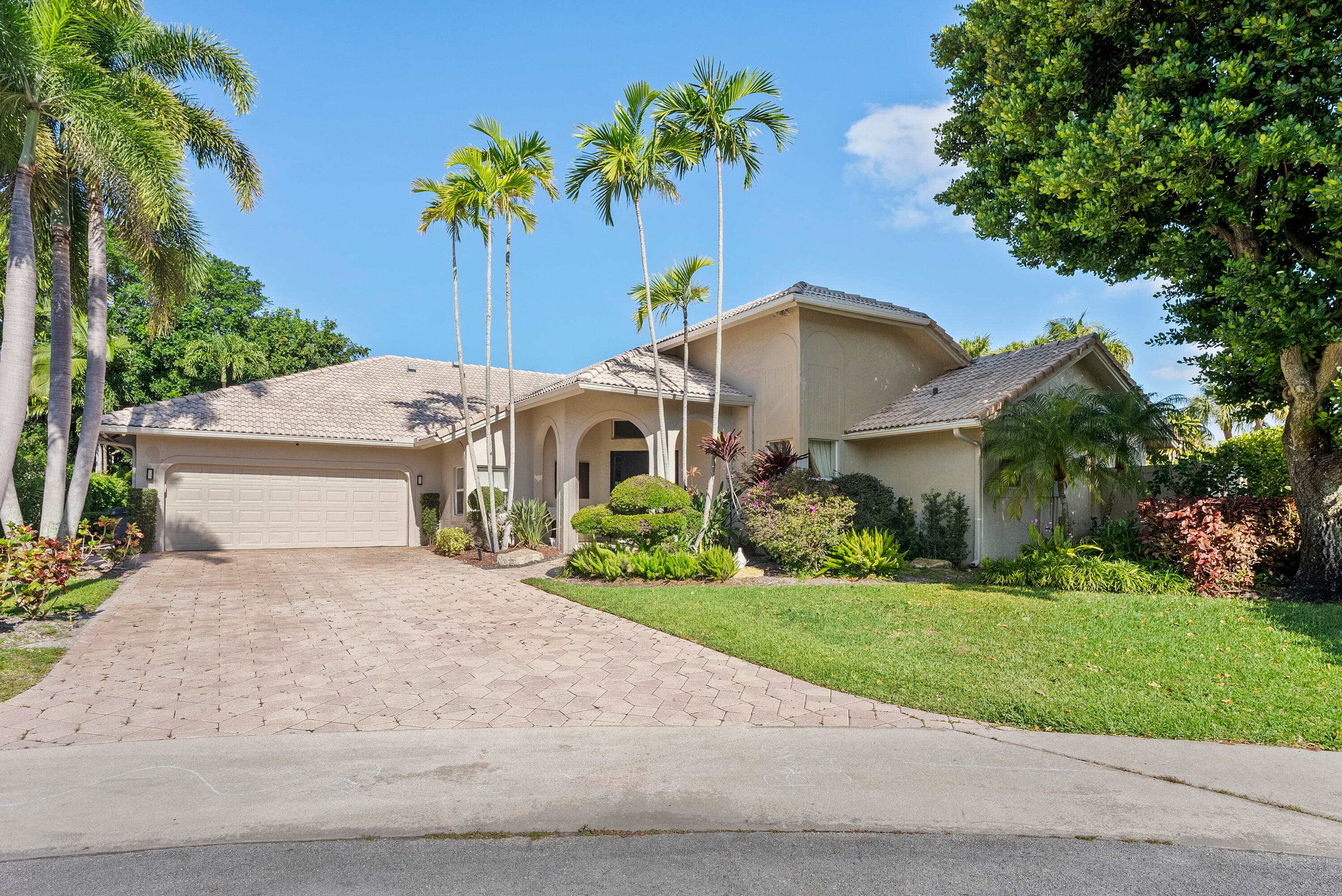 2245 SW 16th Place, Boca Raton, FL 33486 — photo 26 of 40