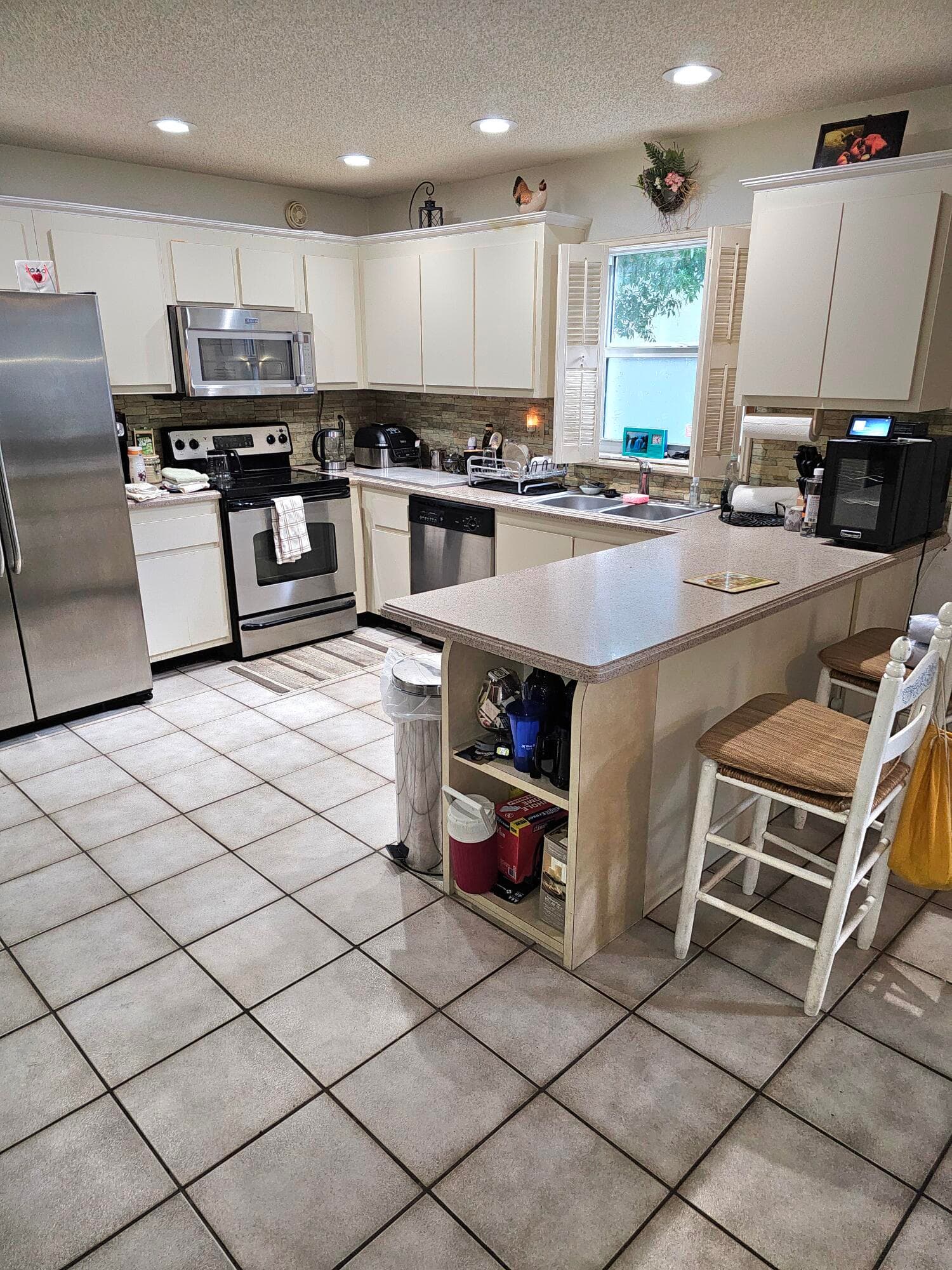 7230 NW 47th Place NW, Lauderhill, FL 33319 — photo 17 of 33