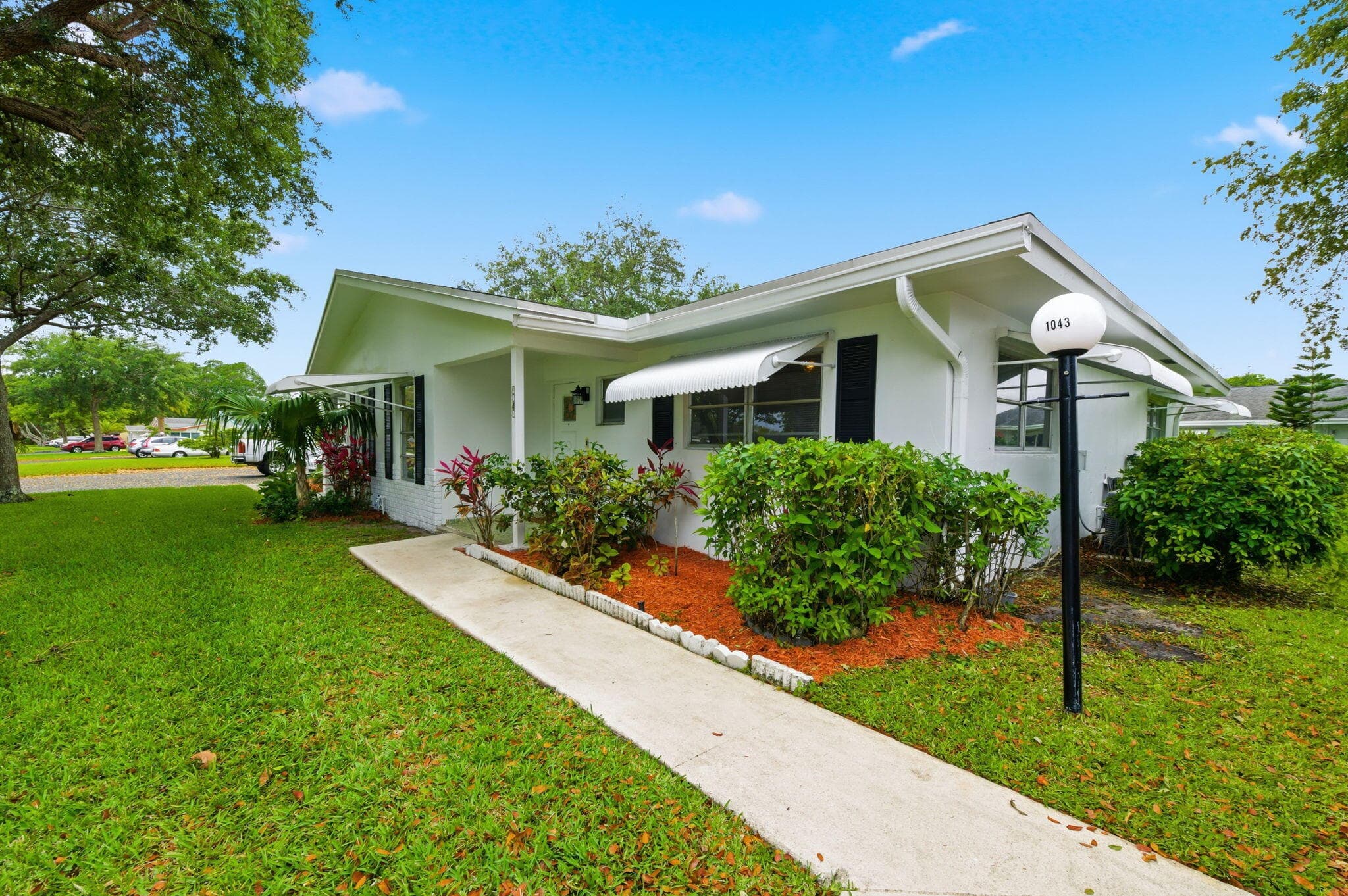 1043 NW 85th Avenue B-4, Plantation, FL 33322 — photo 12 of 16