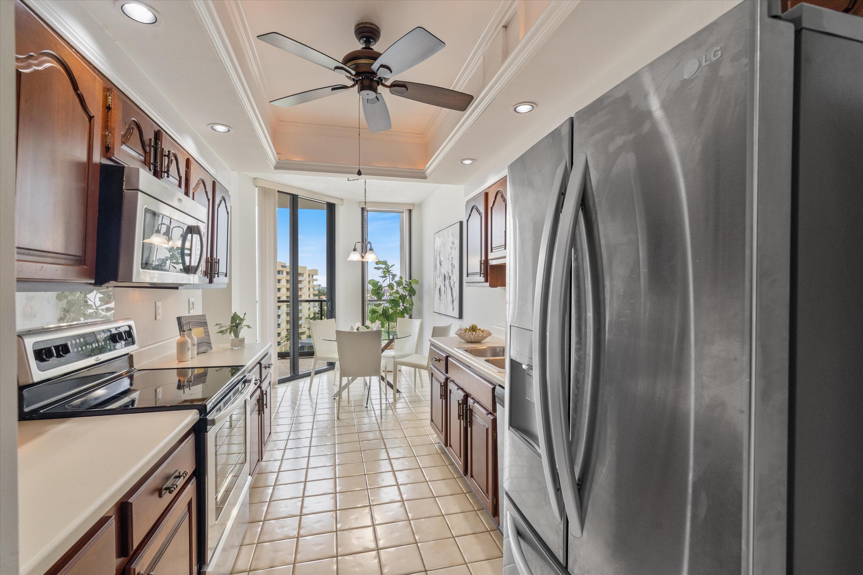 1300 S Ocean Boulevard 705, Pompano Beach, FL 33062 — photo 10 of 40