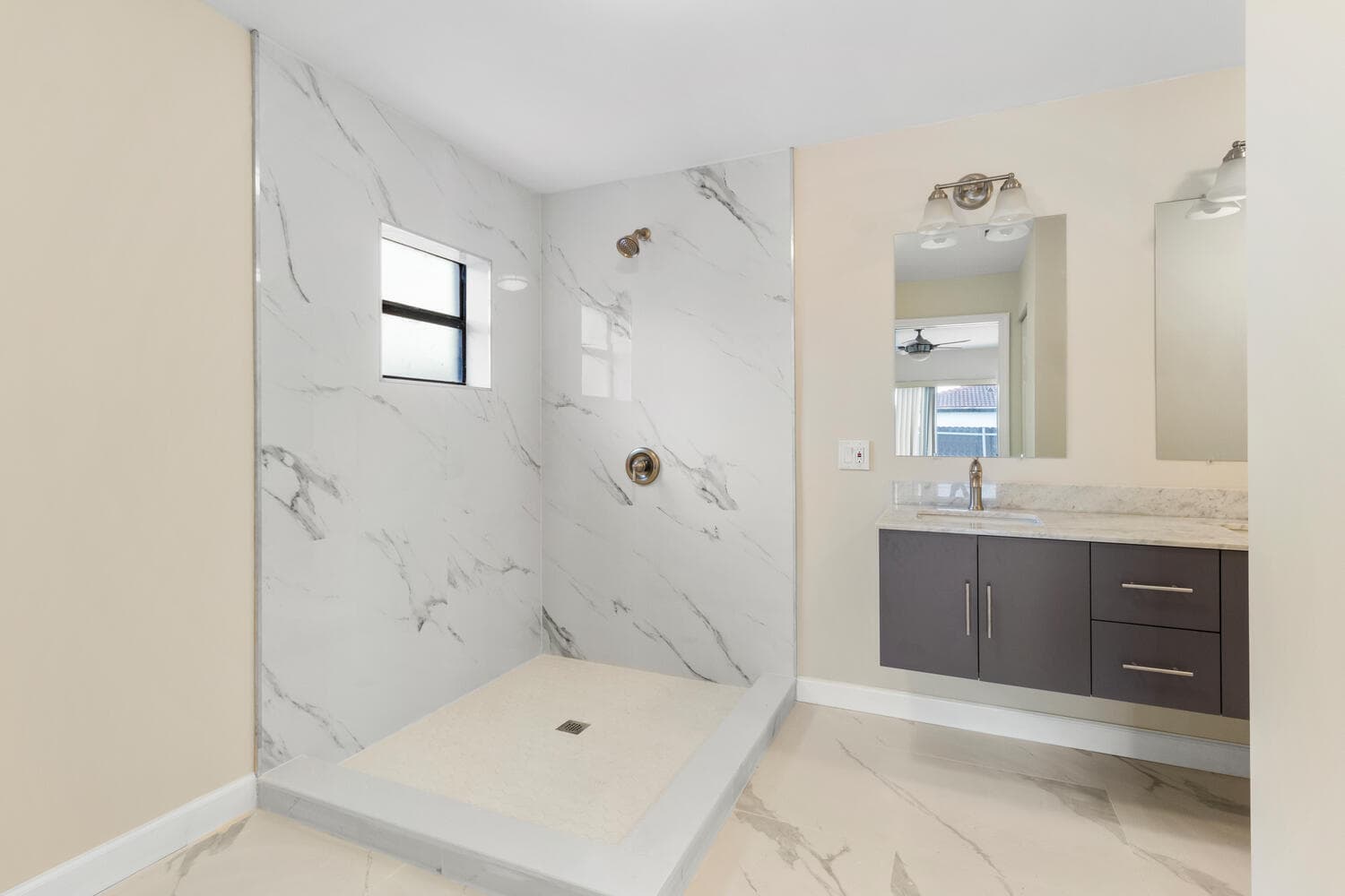 8871 SW 6th Street, Miami, FL 33174 — photo 5 of 9
