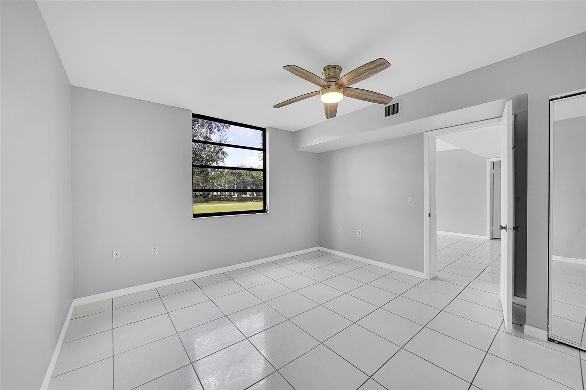 1713 Whitehall Drive 103, Davie, FL 33324 — photo 22 of 28