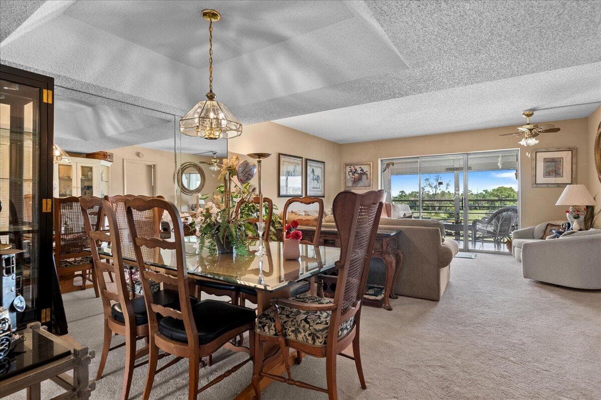 6768 N 10th Avenue 410, Lake Worth, FL 33467 — photo 8 of 37