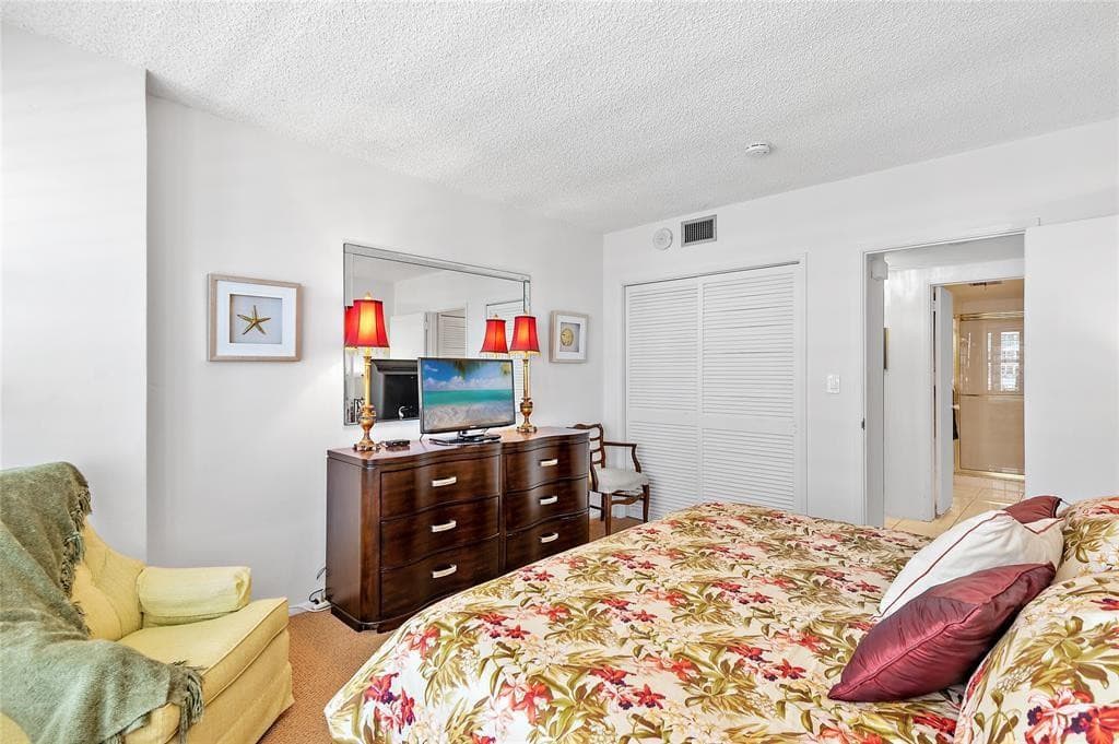 4010 Galt Ocean Drive 1609, Fort Lauderdale, FL 33308 — photo 9 of 19