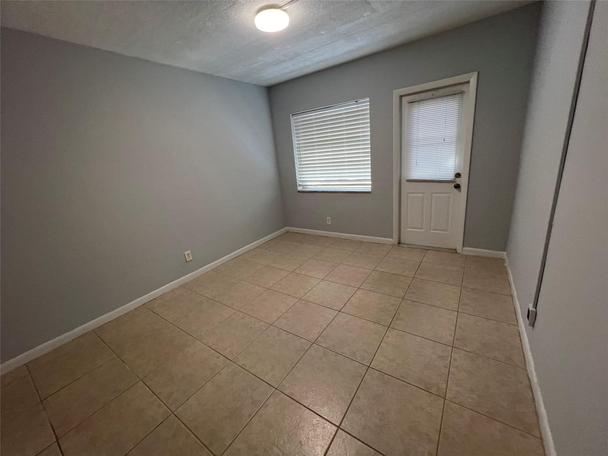 751 Pine Drive 101, Pompano Beach, FL 33060 — photo 29 of 40