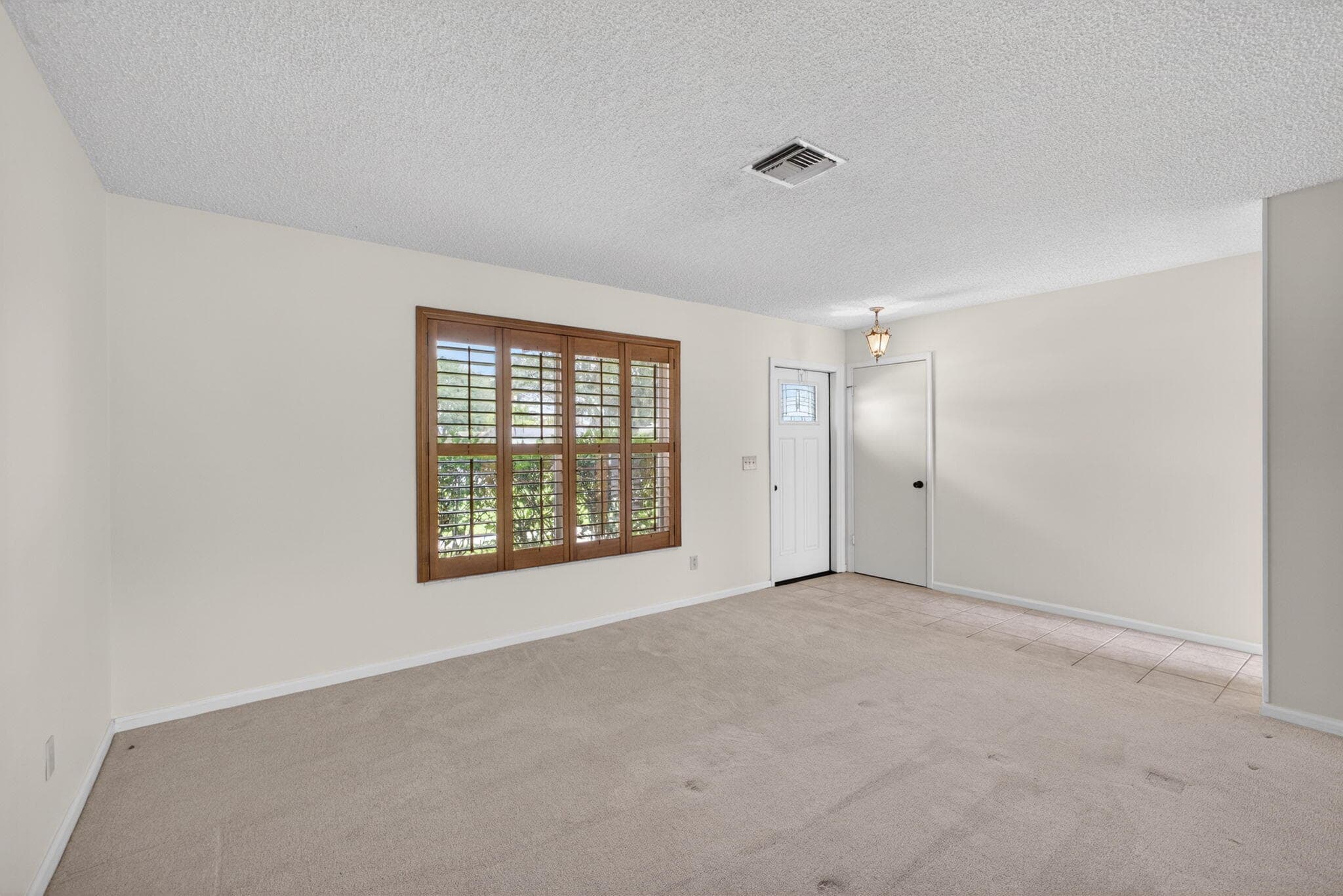 9820 Jonquil Circle N, Palm Beach Gardens, FL 33410 — photo 12 of 51