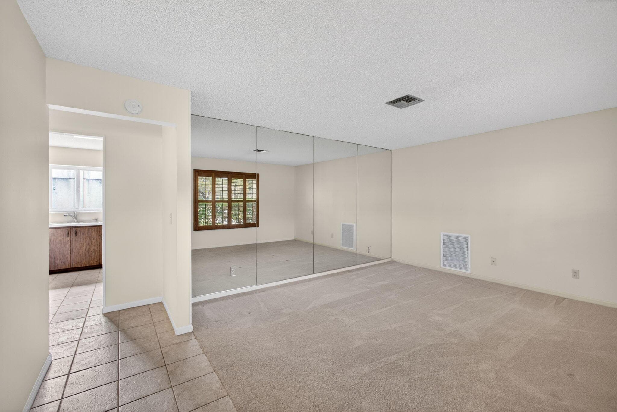 9820 Jonquil Circle N, Palm Beach Gardens, FL 33410 — photo 13 of 51