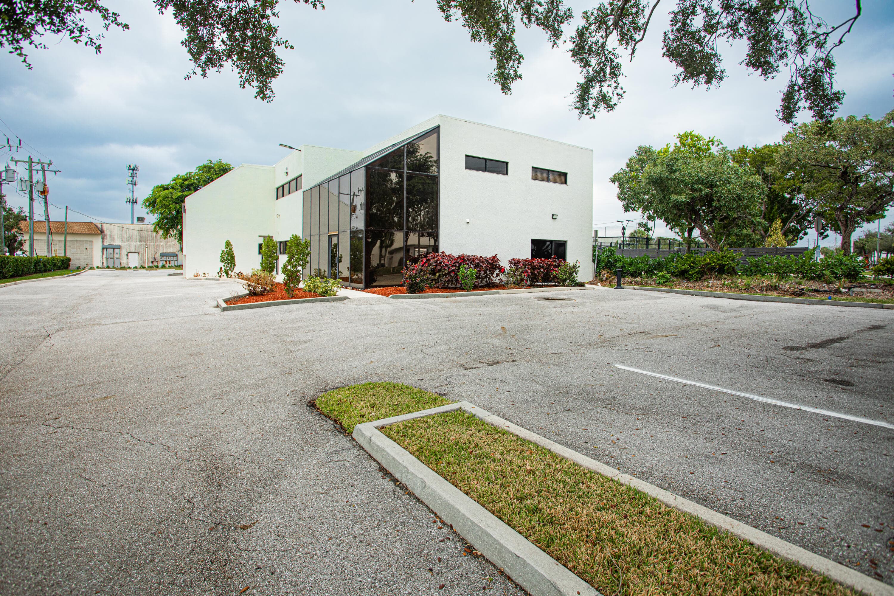 1700 Okeechobee Road, West Palm Beach, FL 33409 — photo 7 of 21