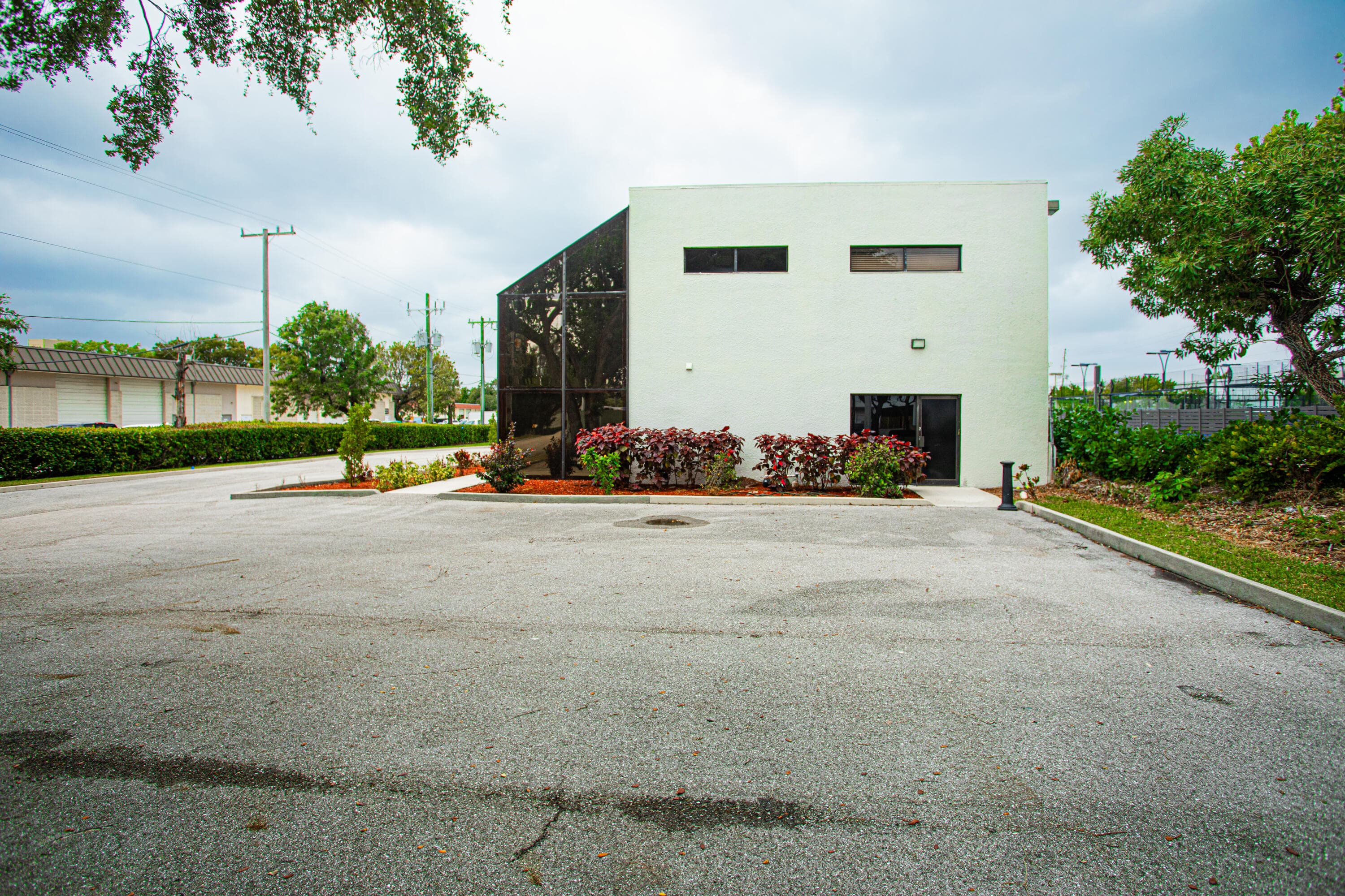 1700 Okeechobee Road, West Palm Beach, FL 33409 — photo 8 of 21