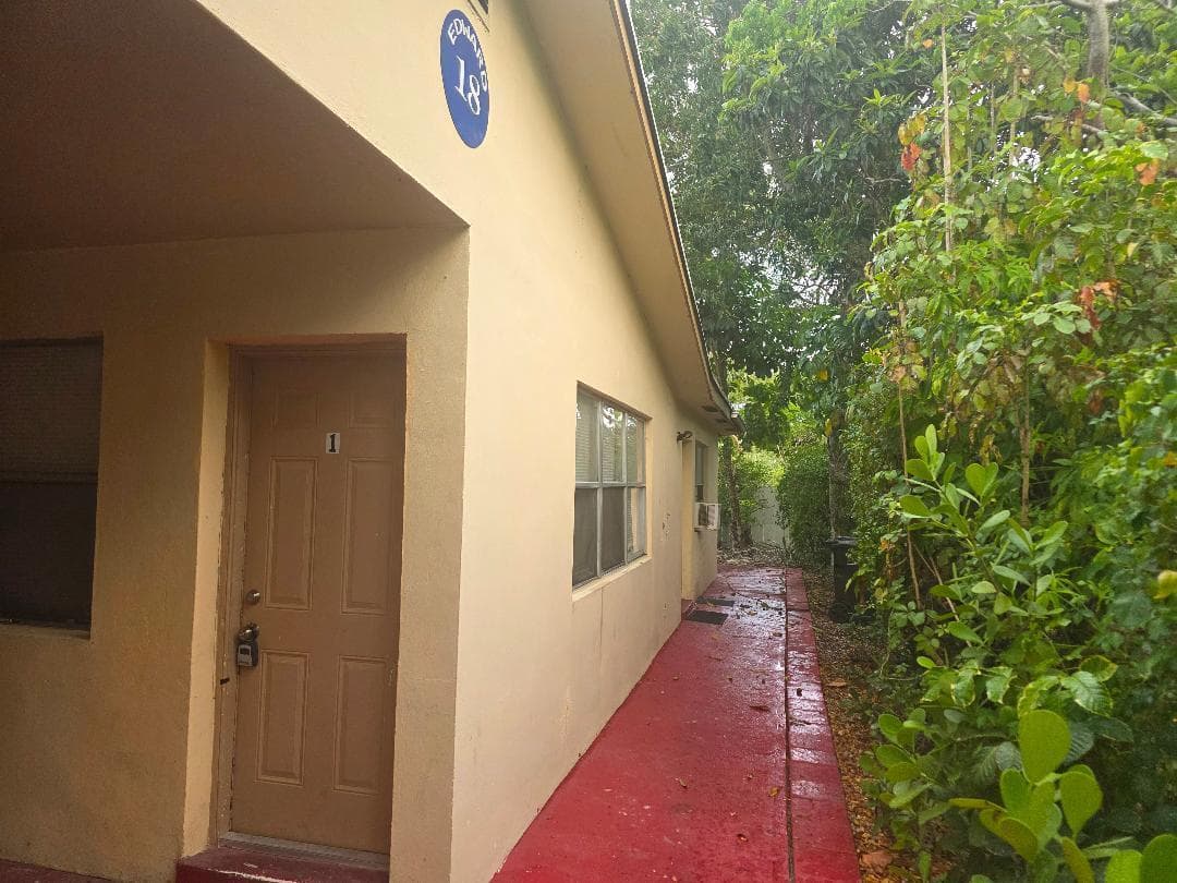 3800 SW 2nd Court 1-6, Fort Lauderdale, FL 33312 — photo 3 of 11