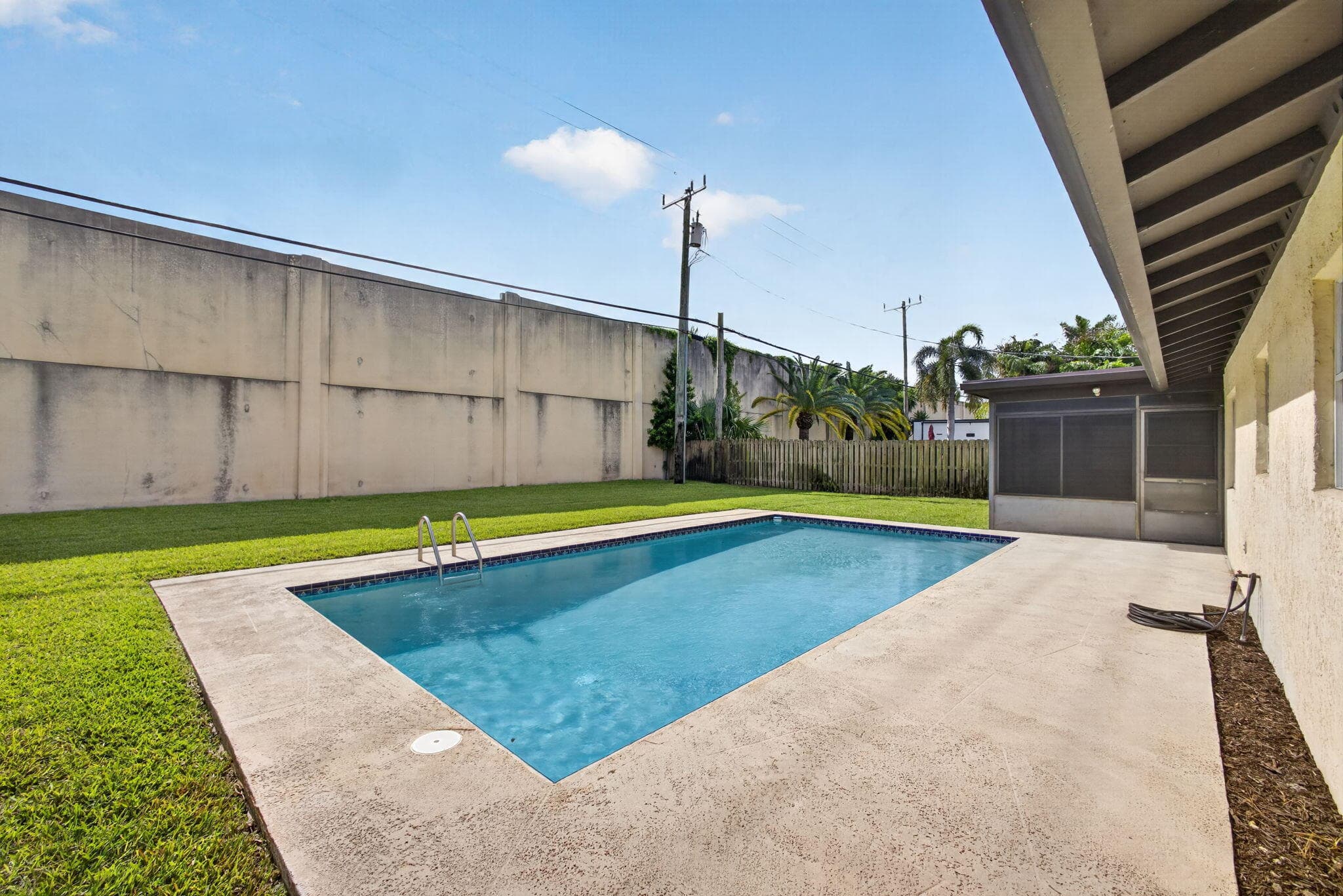 9820 Jonquil Circle N, Palm Beach Gardens, FL 33410 — photo 36 of 51