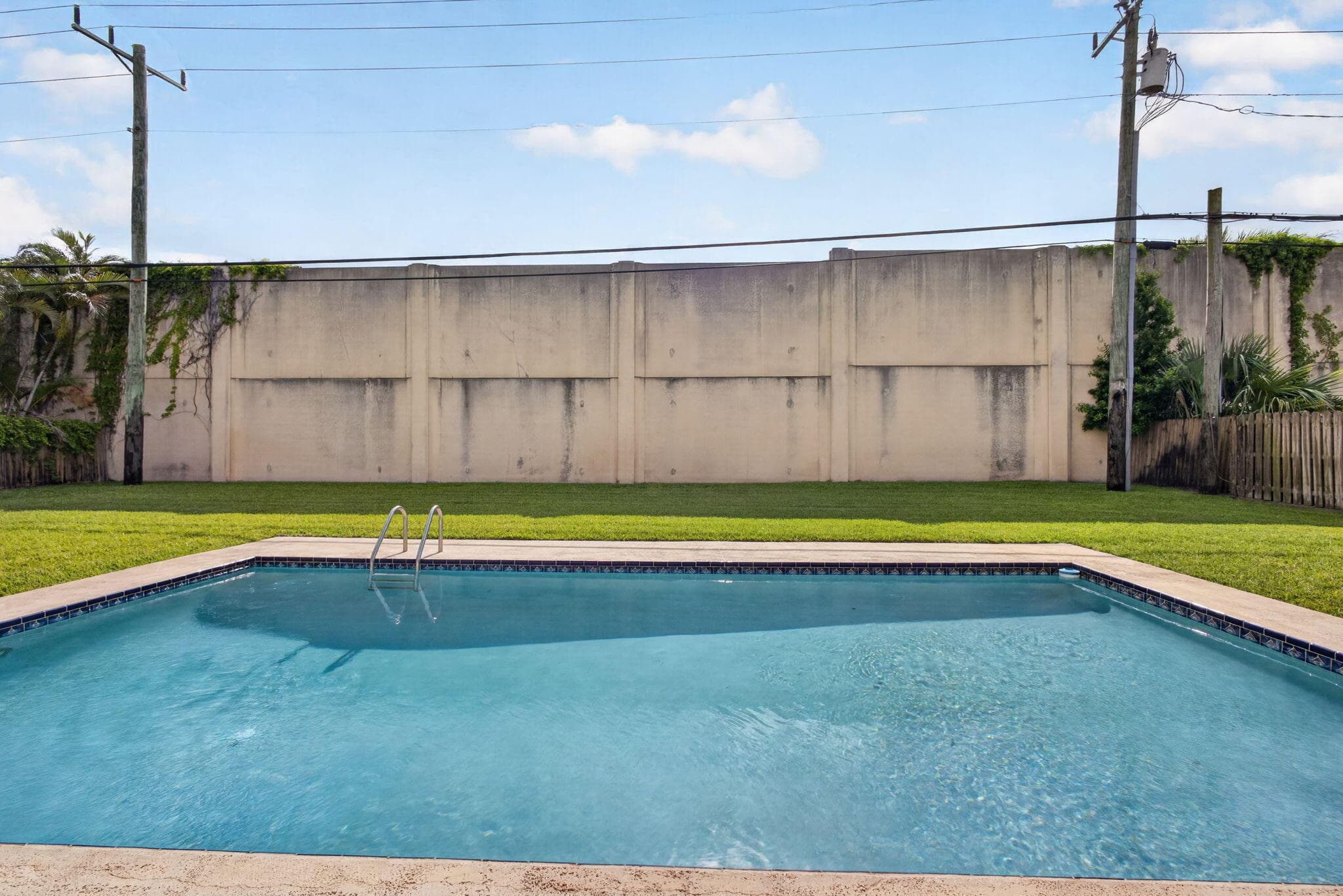 9820 Jonquil Circle N, Palm Beach Gardens, FL 33410 — photo 37 of 51