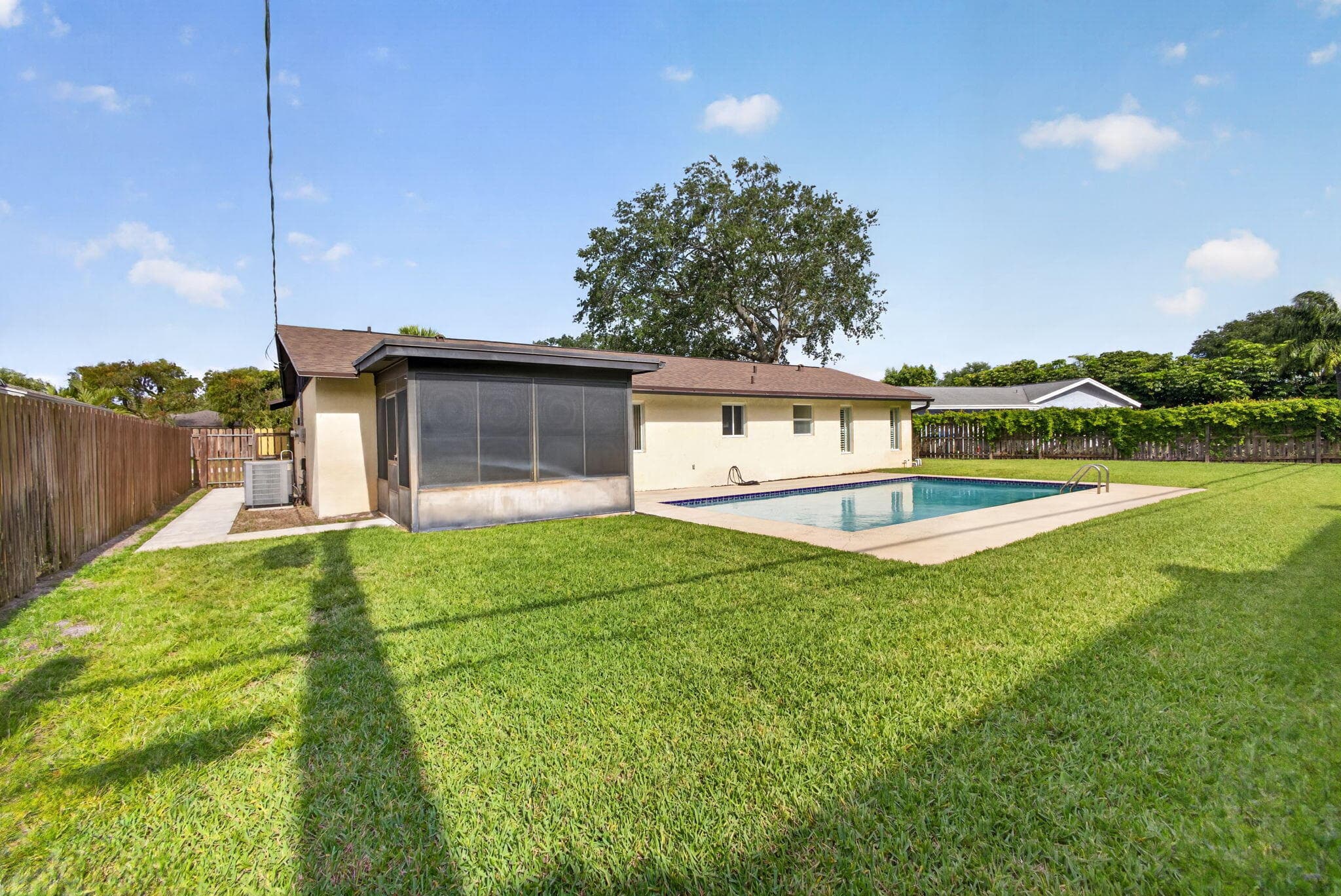 9820 Jonquil Circle N, Palm Beach Gardens, FL 33410 — photo 45 of 51