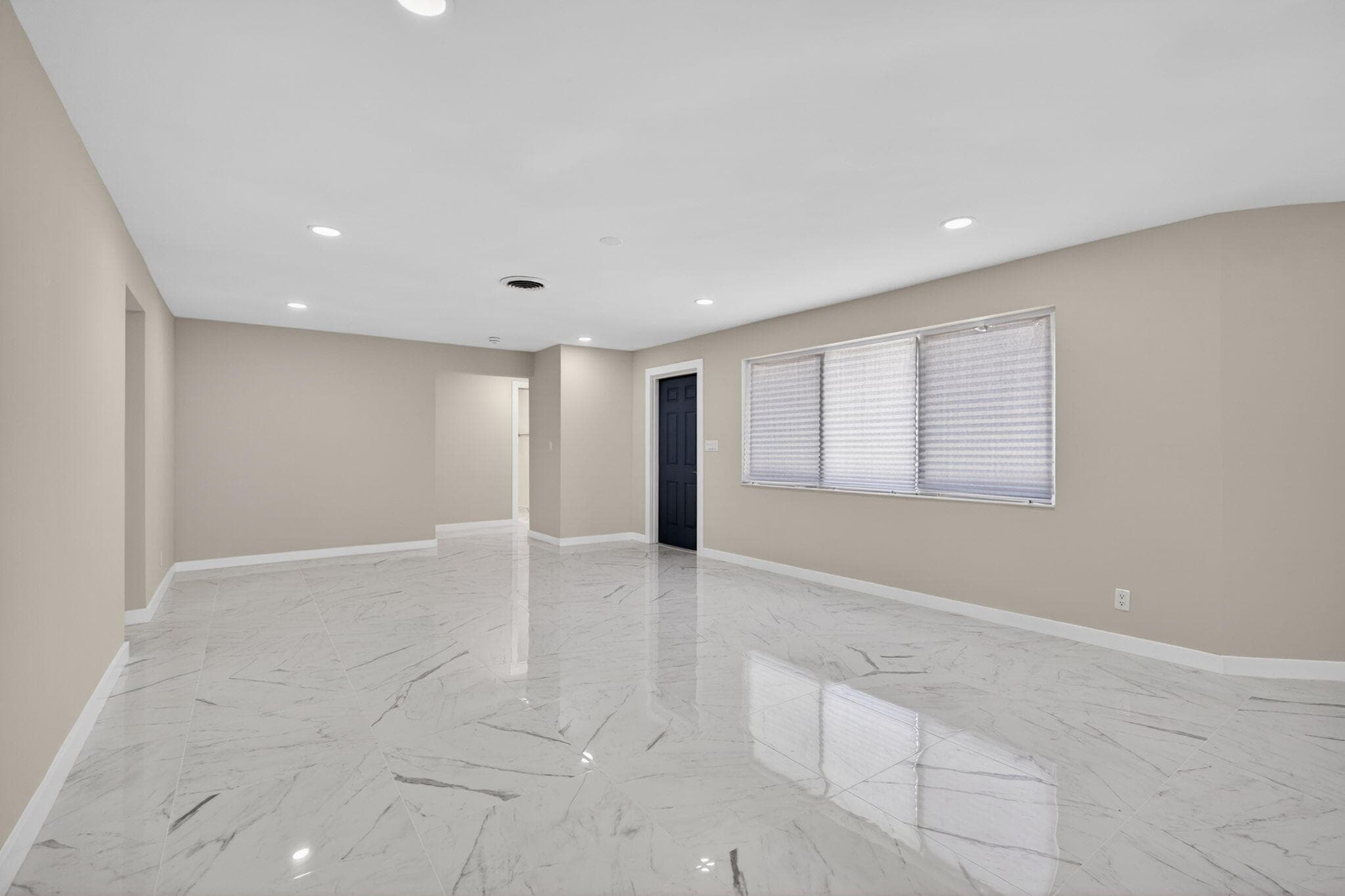 9361 SE Duncan Street, Hobe Sound, FL 33455 — photo 10 of 90