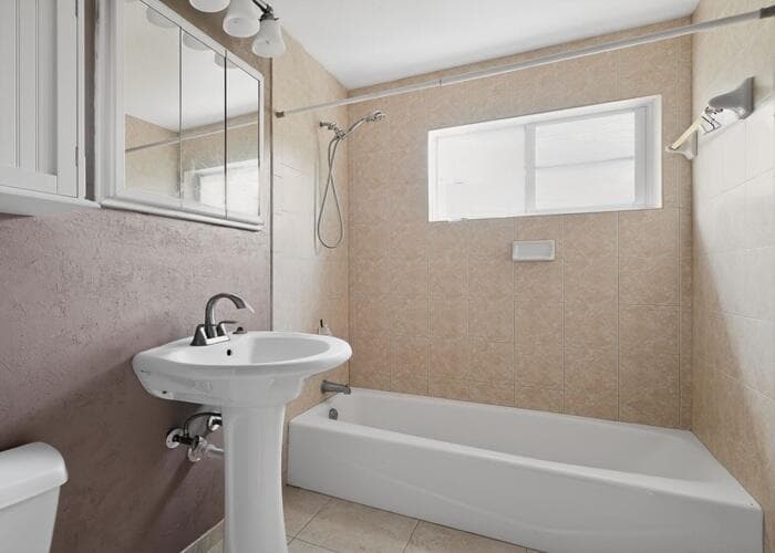 1131 Adams Street, Hollywood, FL 33019 — photo 22 of 23