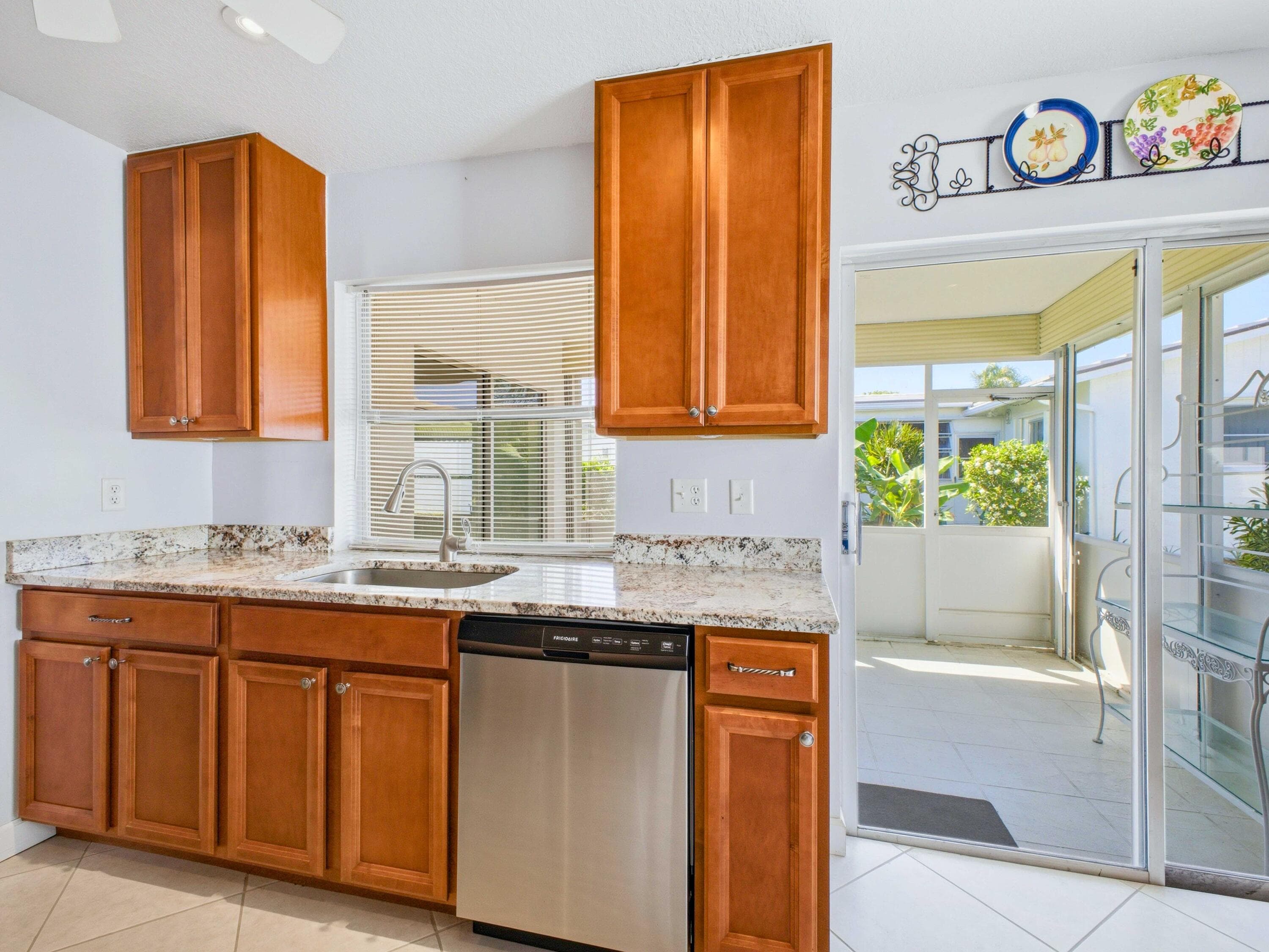 2020 SW 17th Avenue, Boynton Beach, FL 33426 — photo 11 of 36