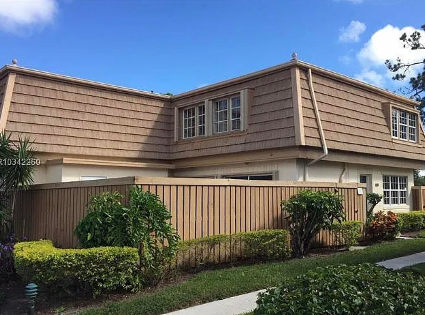 4328 Hazel Avenue C, Palm Beach Gardens, FL 33410 — photo 1 of 25