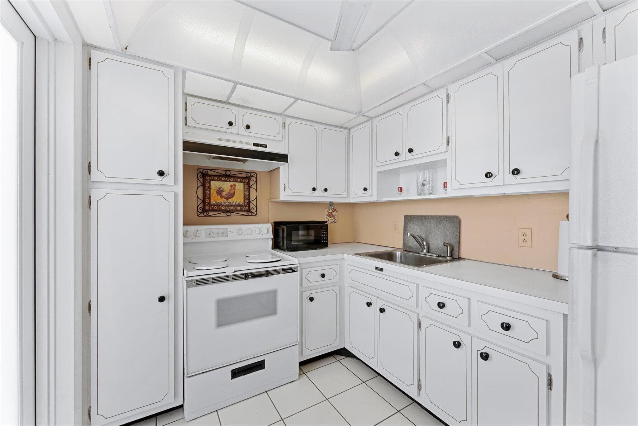 201 N Ocean Boulevard 1102, Pompano Beach, FL 33062 — photo 5 of 43