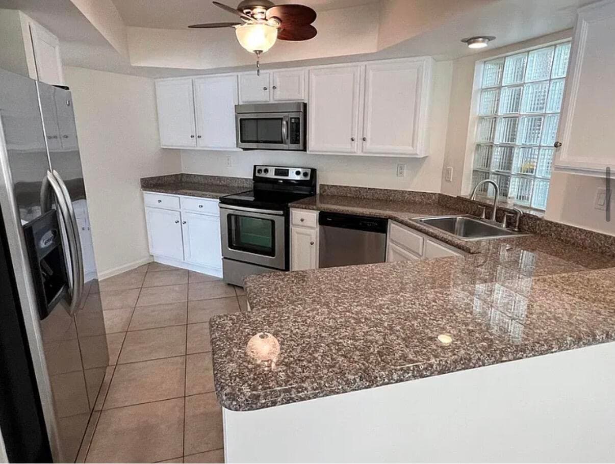 4328 Hazel Avenue C, Palm Beach Gardens, FL 33410 — photo 9 of 25