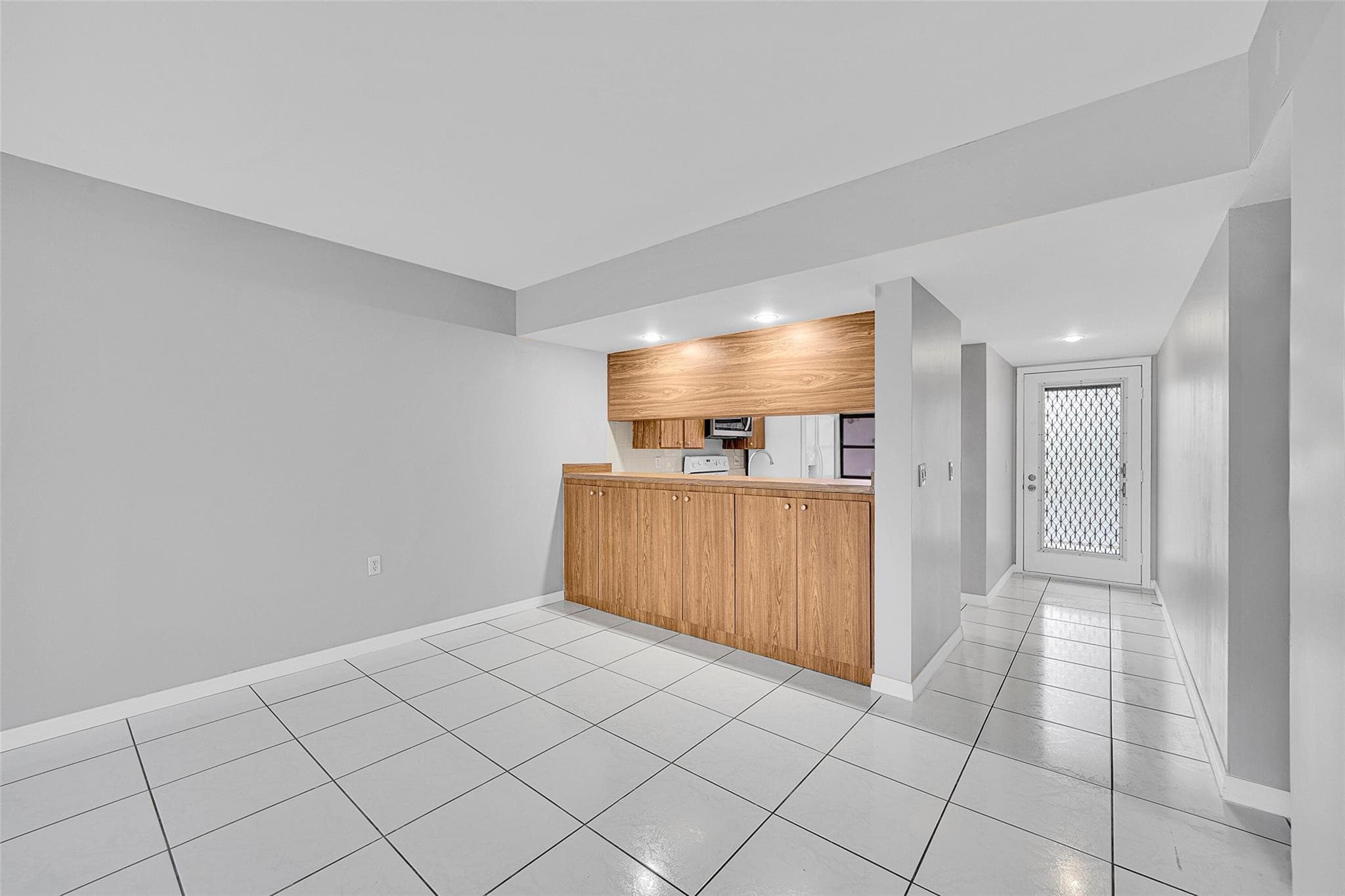 1713 Whitehall Drive 103, Davie, FL 33324 — photo 16 of 28
