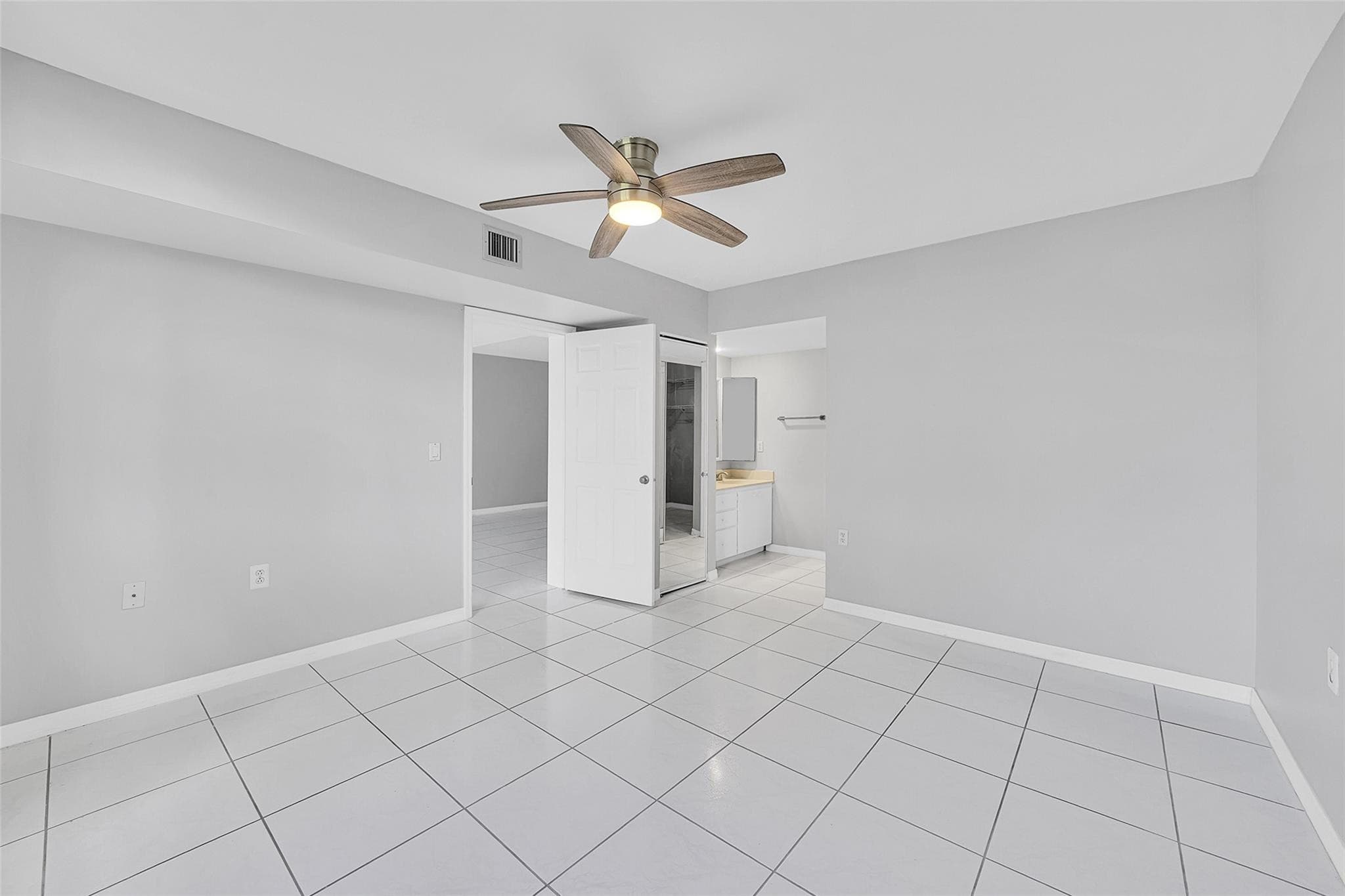 1713 Whitehall Drive 103, Davie, FL 33324 — photo 23 of 28